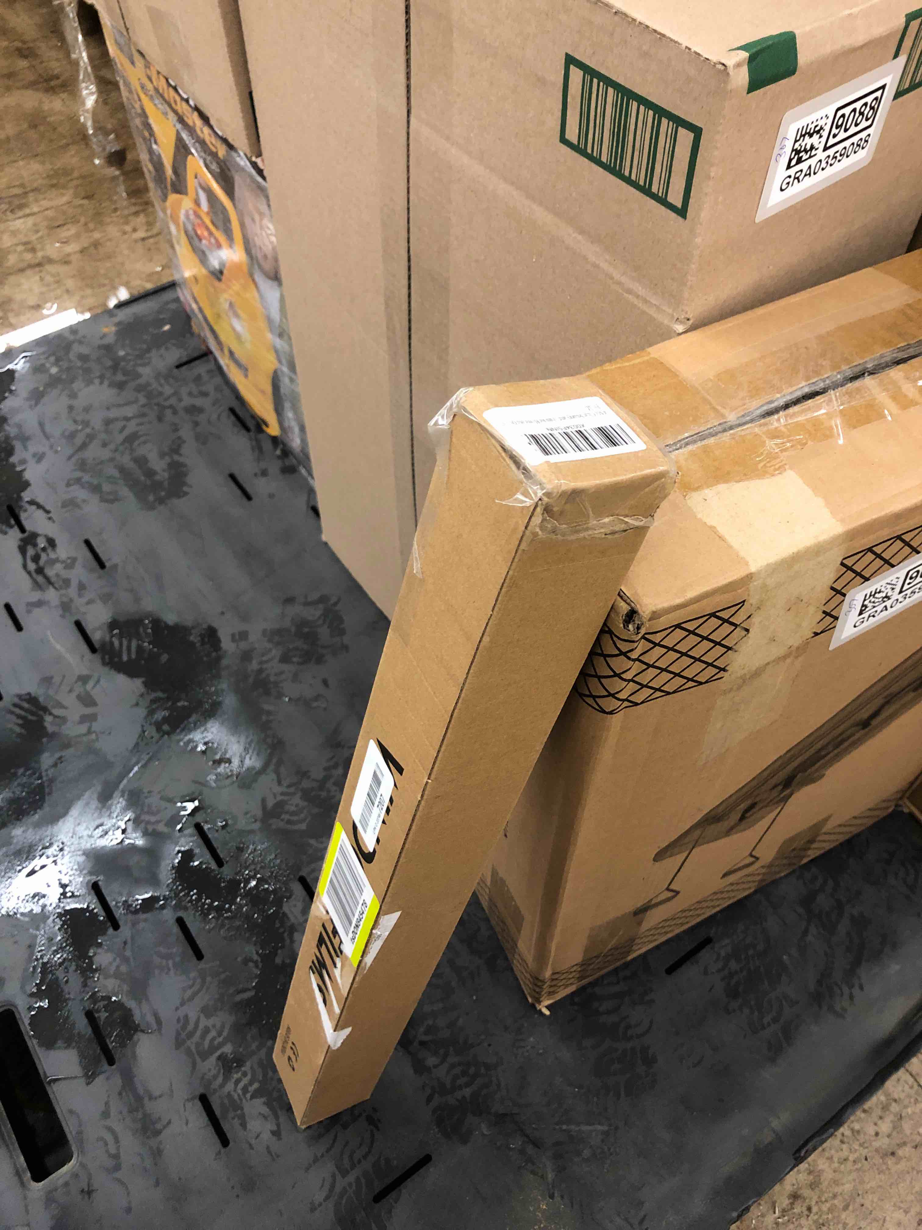 https://s3.amazonaws.com/lotting-images-prod/phillipi/GRA0359085_1740501057787.jpeg