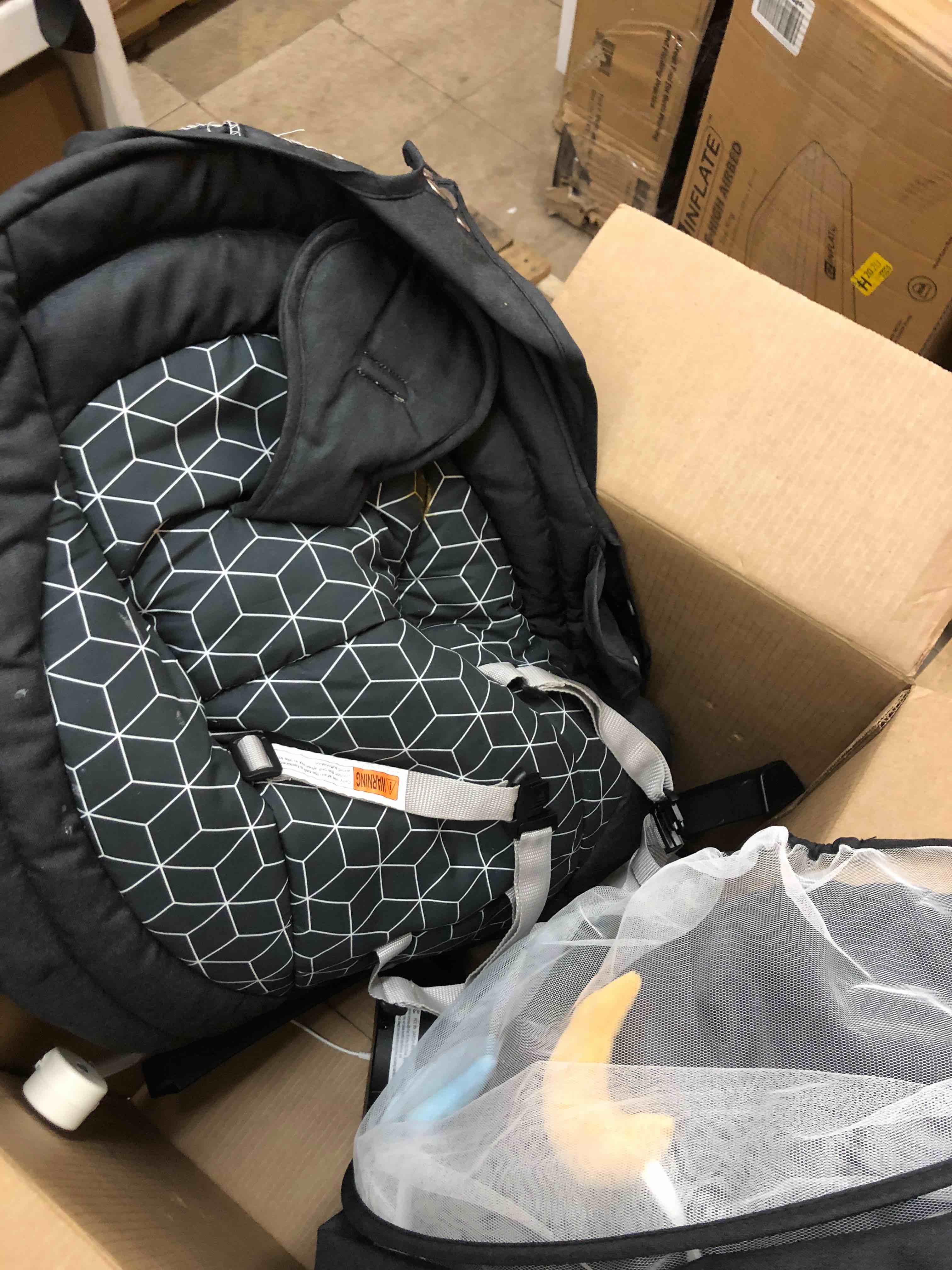 https://s3.amazonaws.com/lotting-images-prod/phillipi/GRA0359215_1740154913824.jpeg