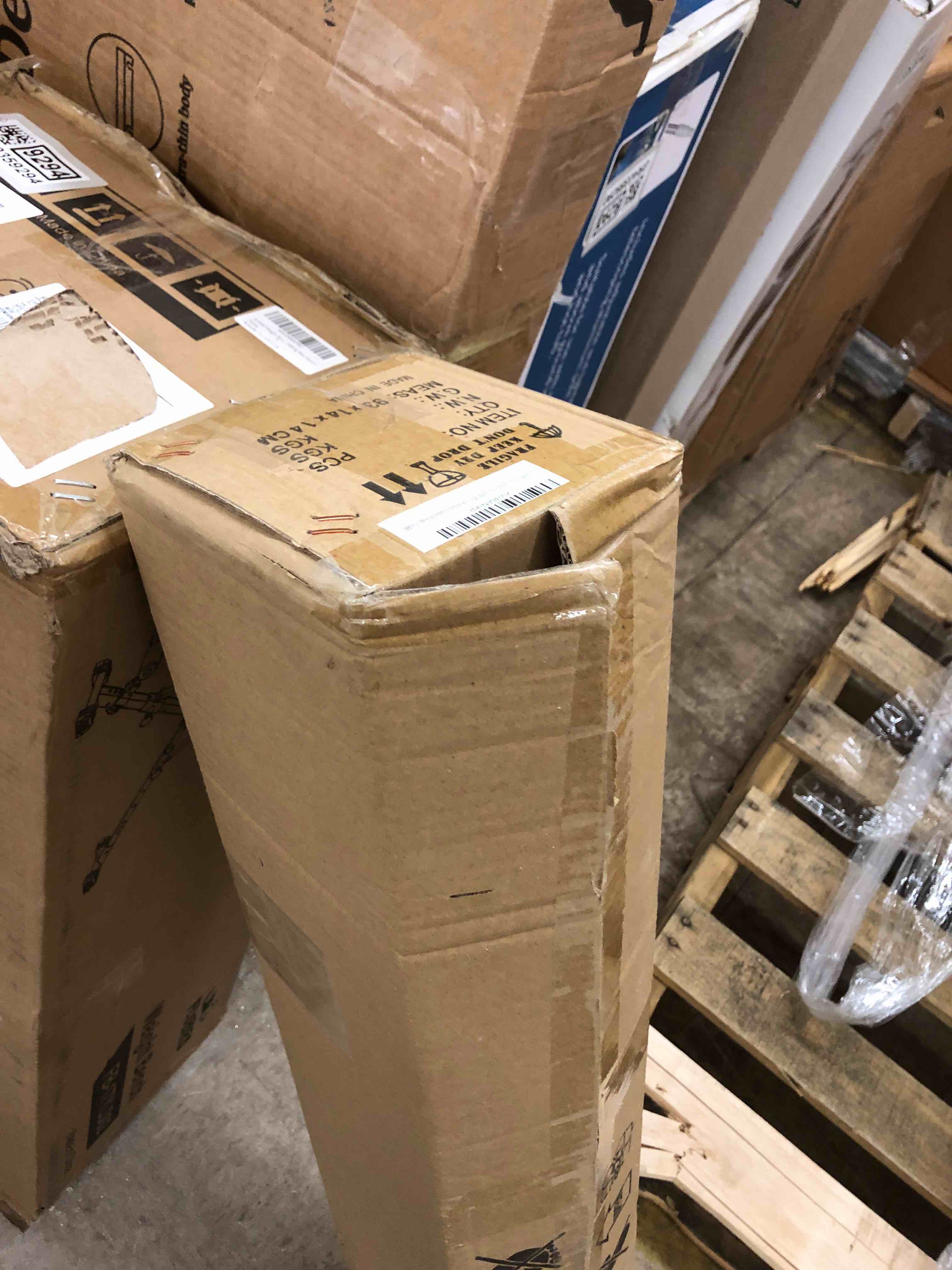 https://s3.amazonaws.com/lotting-images-prod/phillipi/GRA0359288_1739893882942.jpeg