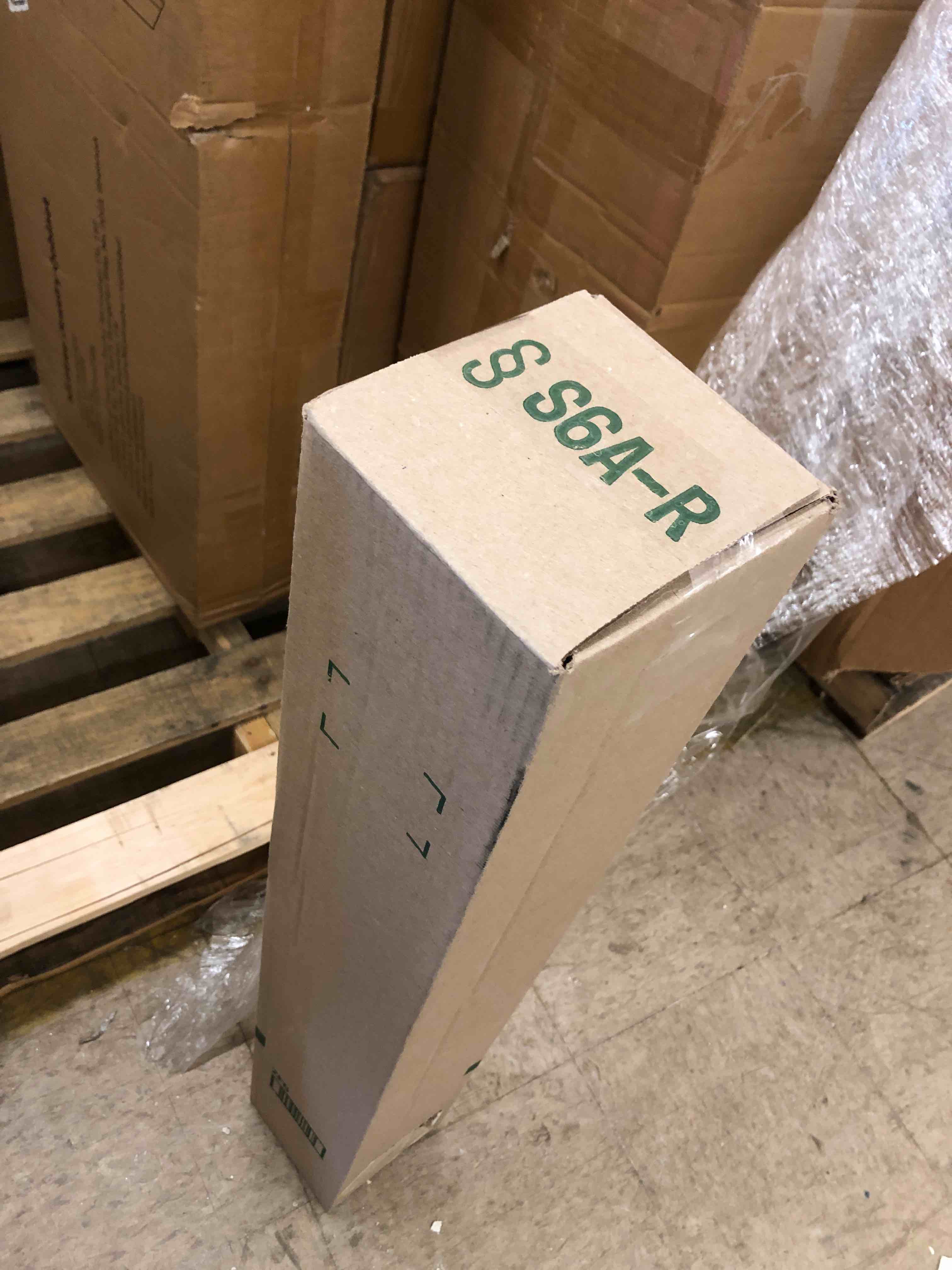 https://s3.amazonaws.com/lotting-images-prod/phillipi/GRA0359289_1739893752591.jpeg