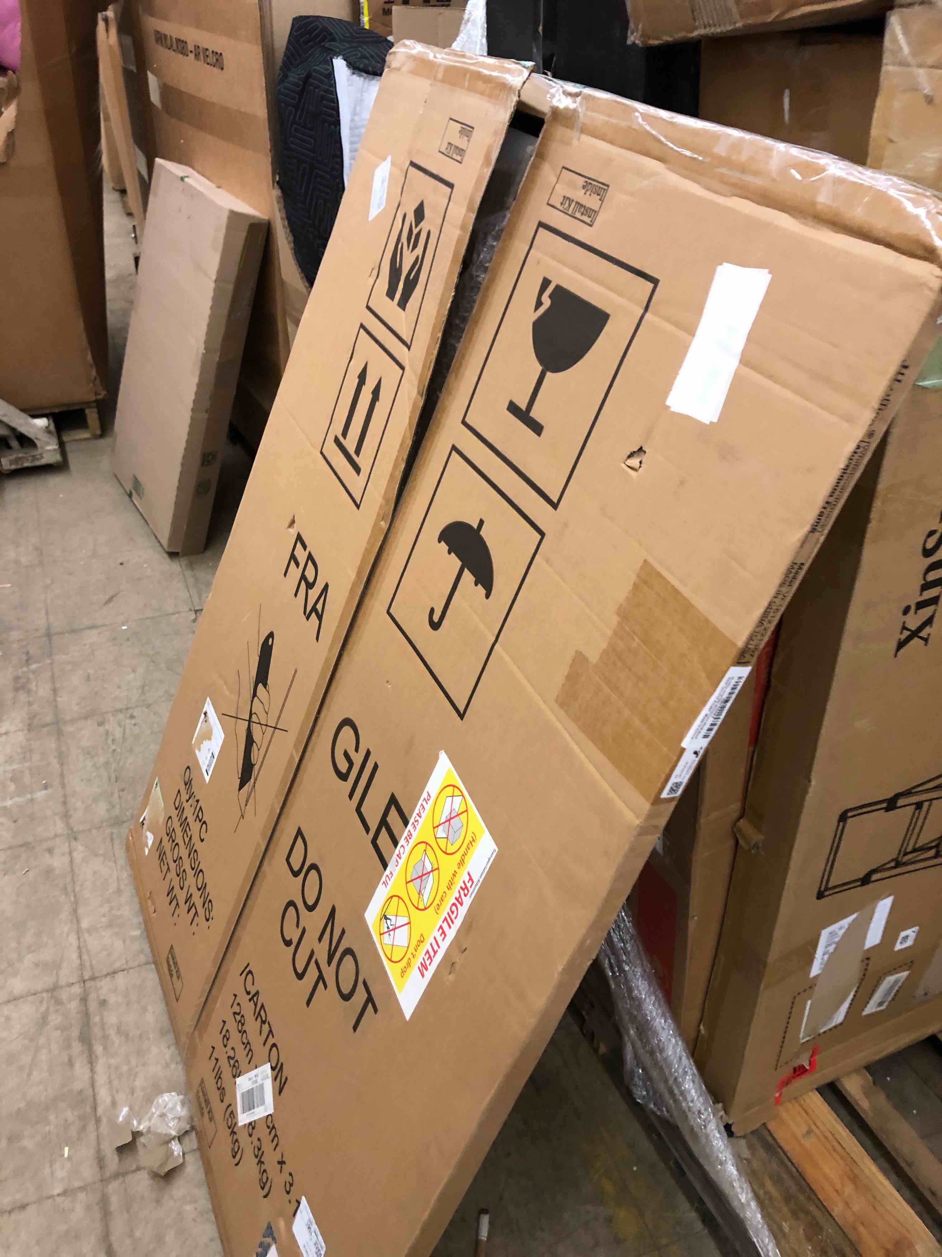 https://s3.amazonaws.com/lotting-images-prod/phillipi/GRA0359381_1739555729556.jpeg