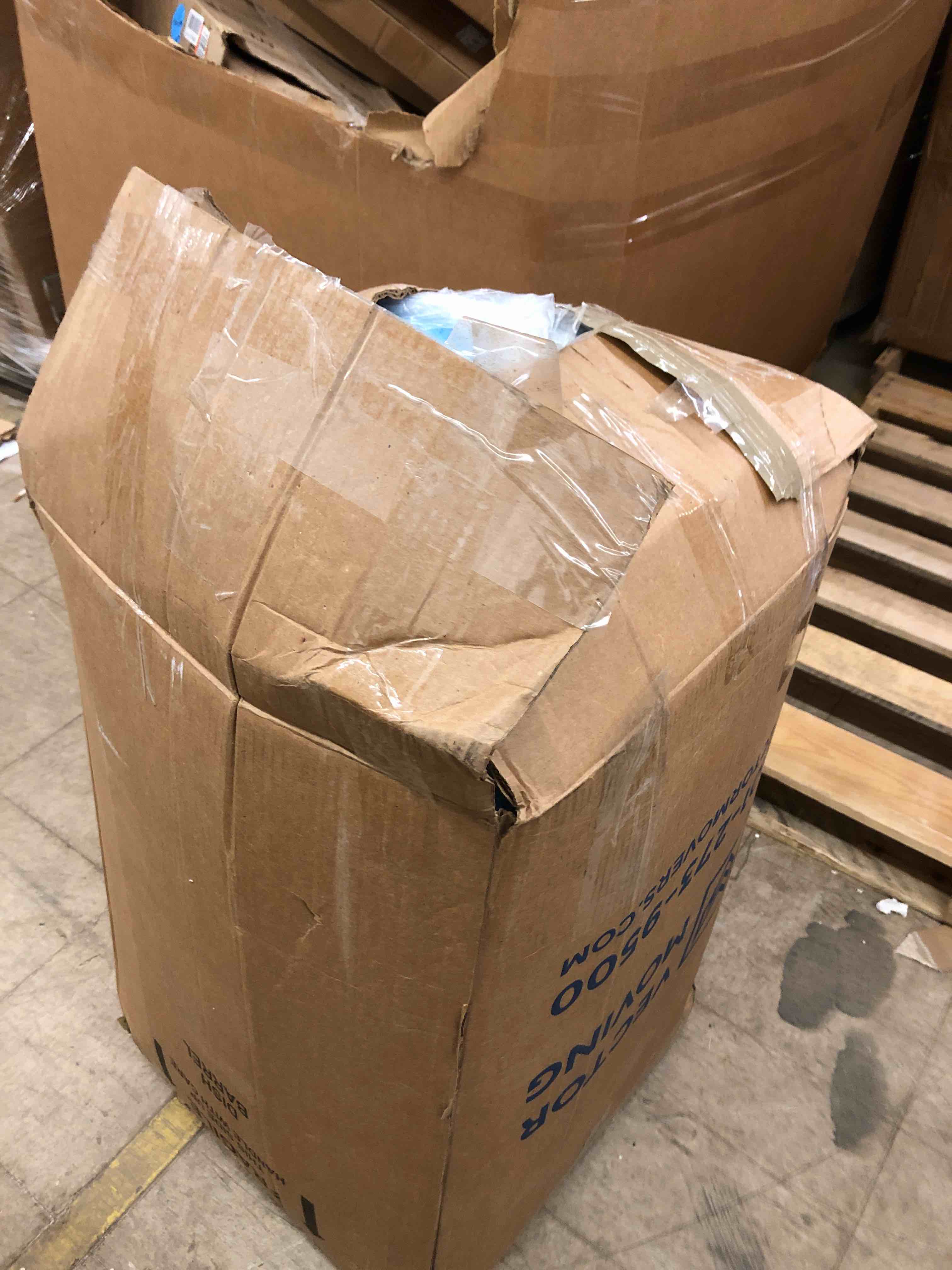 https://s3.amazonaws.com/lotting-images-prod/phillipi/GRA0359415_1739547764352.jpeg