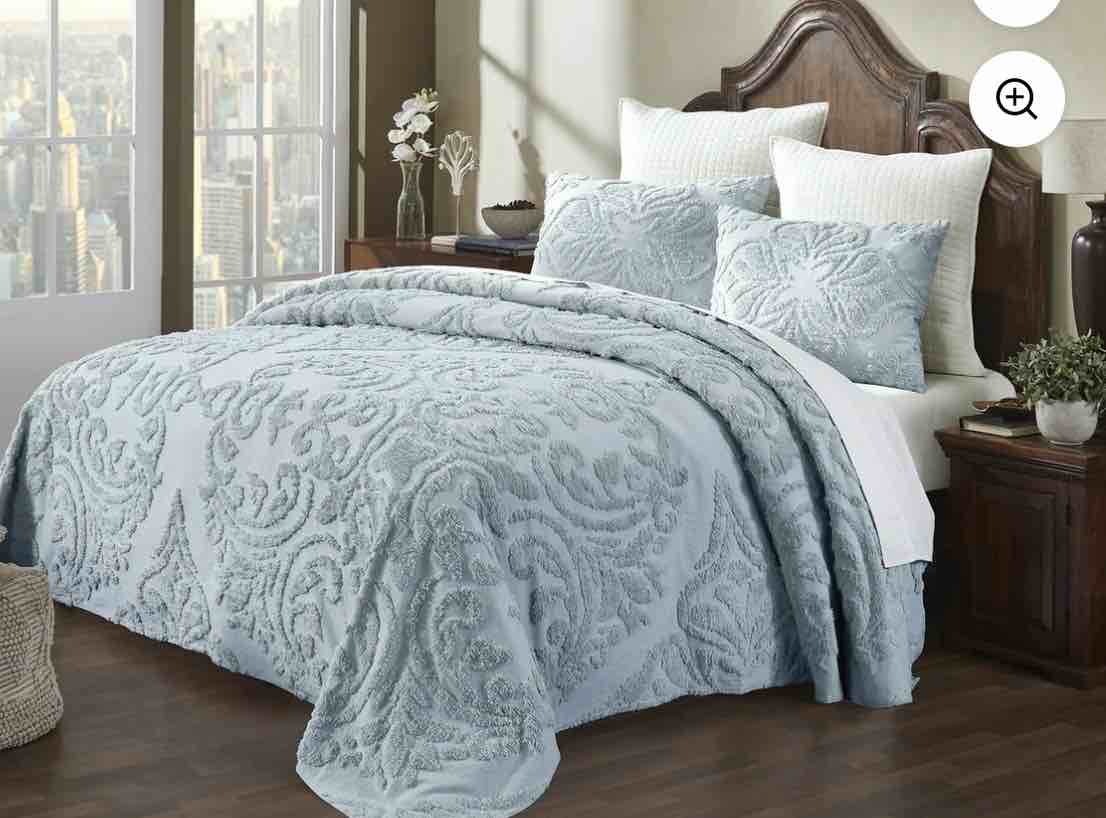 Spode Christmas Tree Melamine Dinner Plate (Set of 4) - 11 Inch Shatterproof Serving Plate for Holiday Meals, Holiday Party - Festive Tableware for Indoor & Outdoor Use, Dishwasher Safe Dinnerware