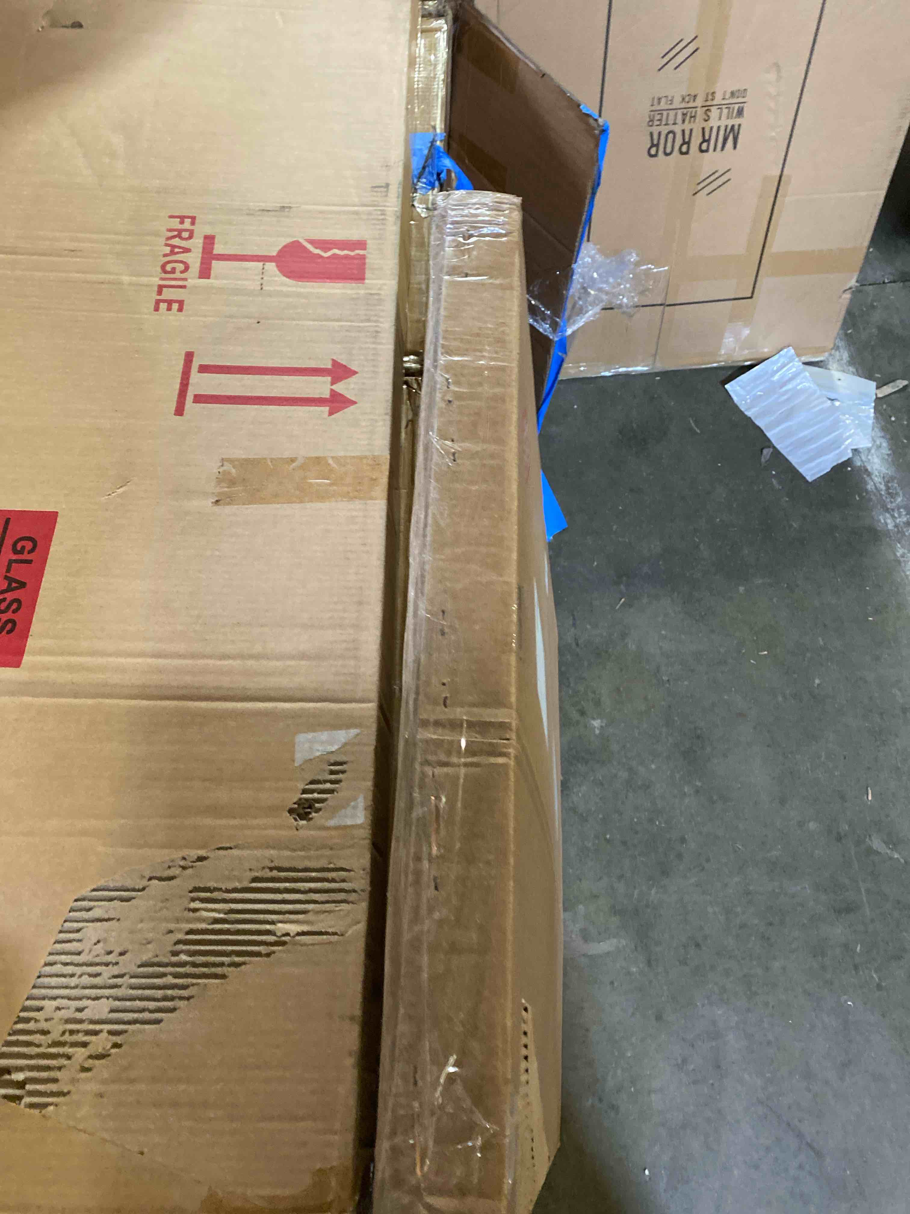 https://s3.amazonaws.com/lotting-images-prod/phillipi/GRA0361495_1739306916742.jpeg