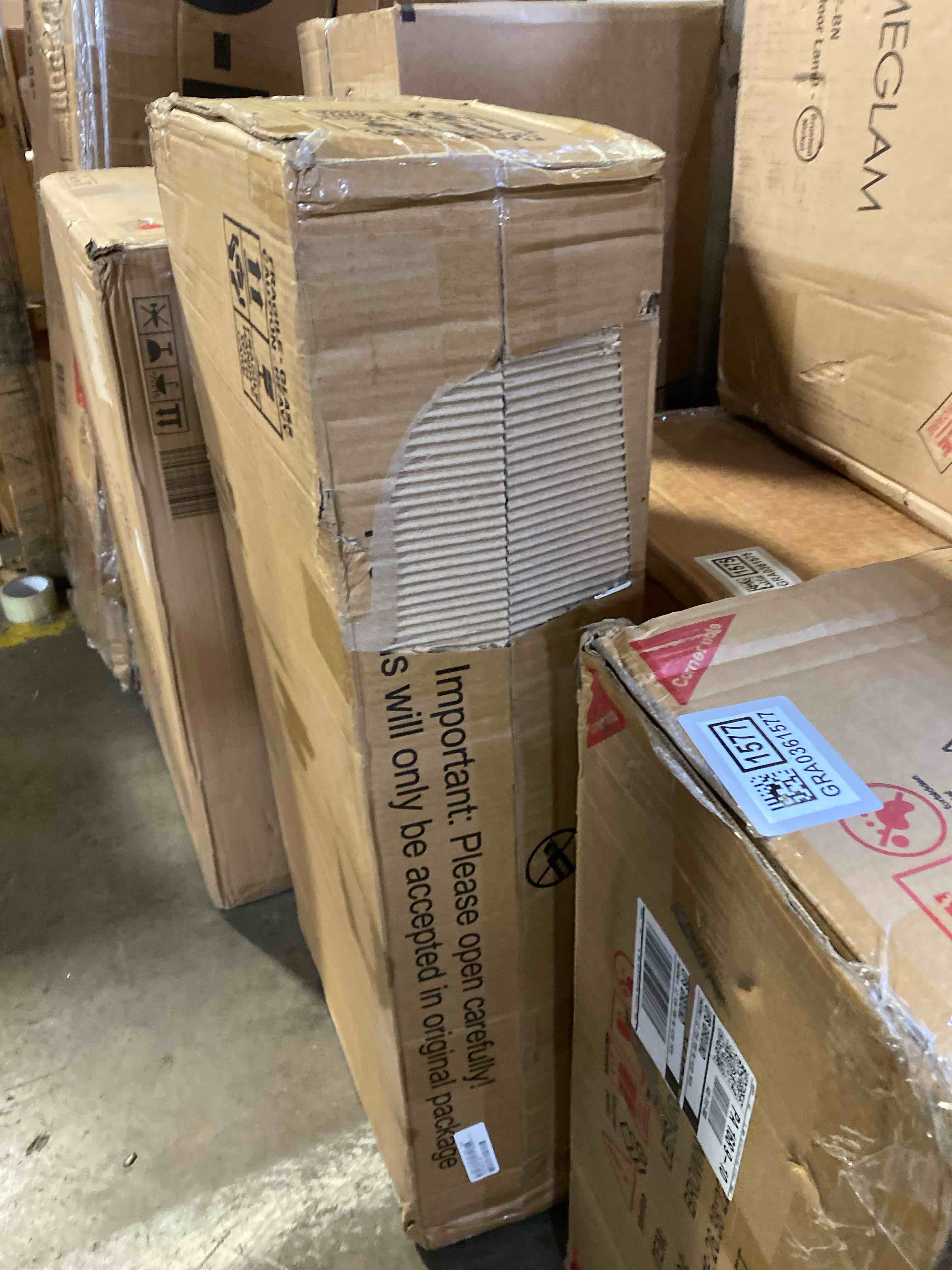 https://s3.amazonaws.com/lotting-images-prod/phillipi/GRA0361583_1739304380782.jpeg