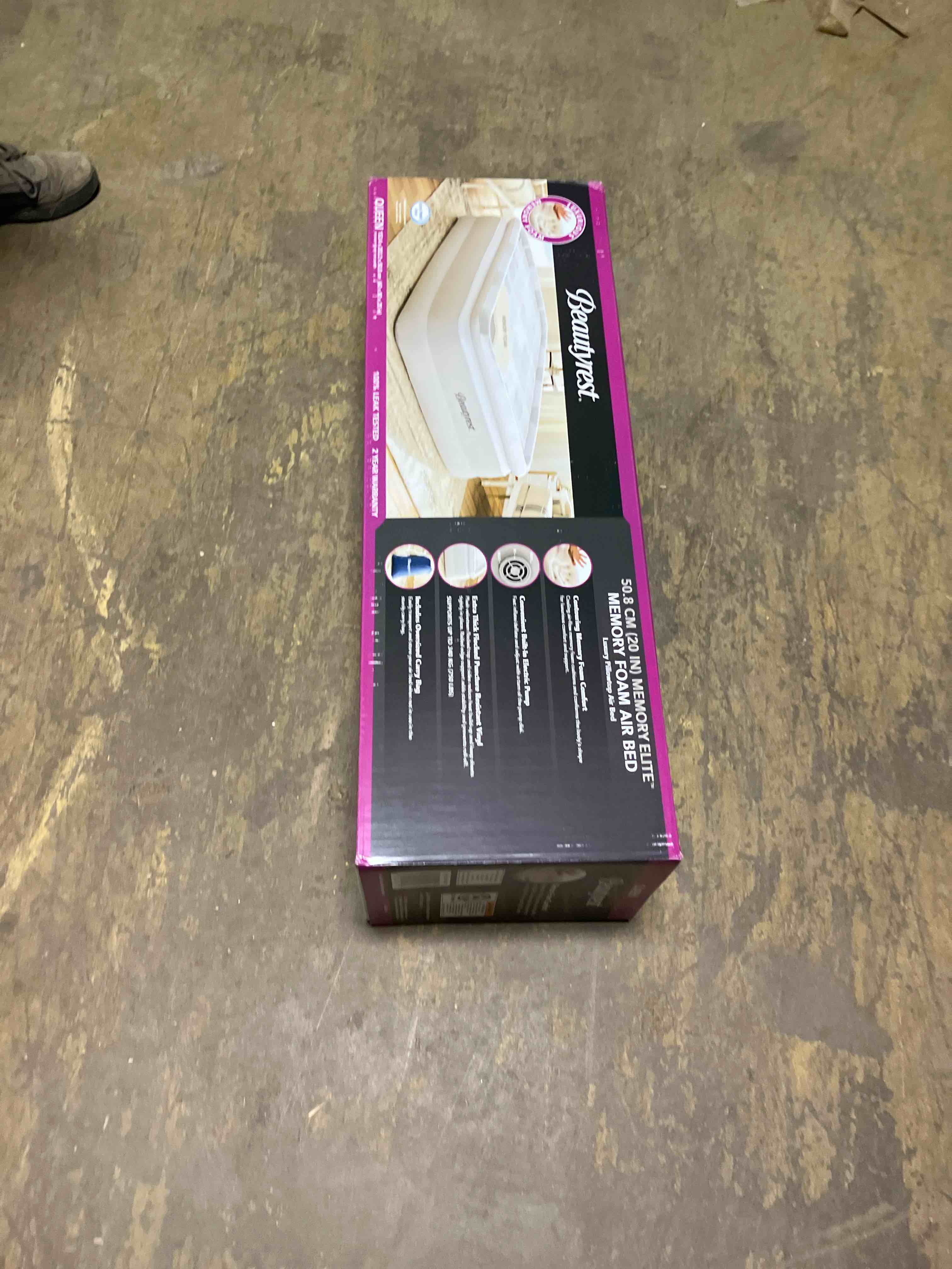 https://s3.amazonaws.com/lotting-images-prod/phillipi/GRA0361931_1738774040996.jpeg