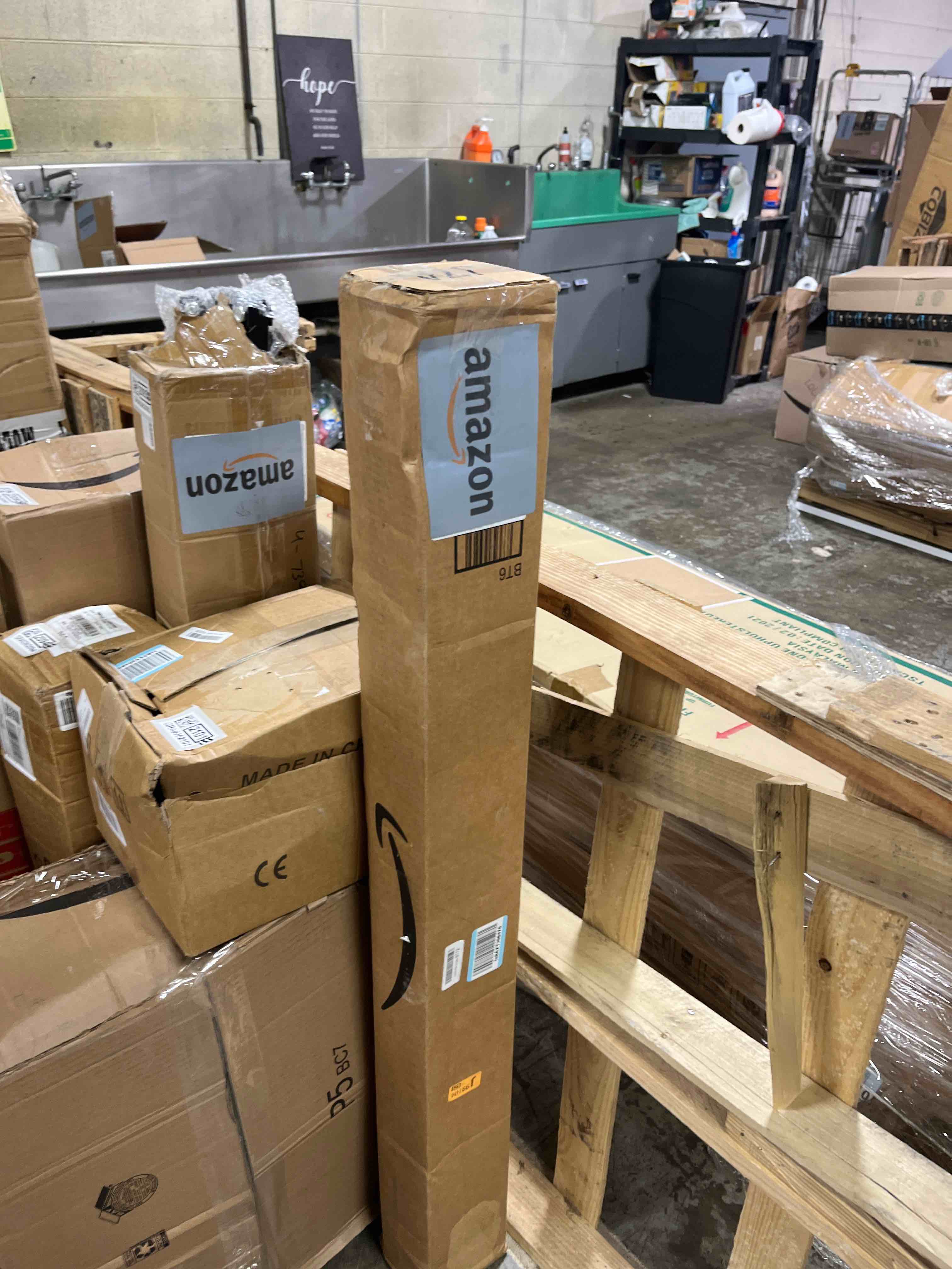 https://s3.amazonaws.com/lotting-images-prod/phillipi/GRA0362105_1758558456224.jpeg