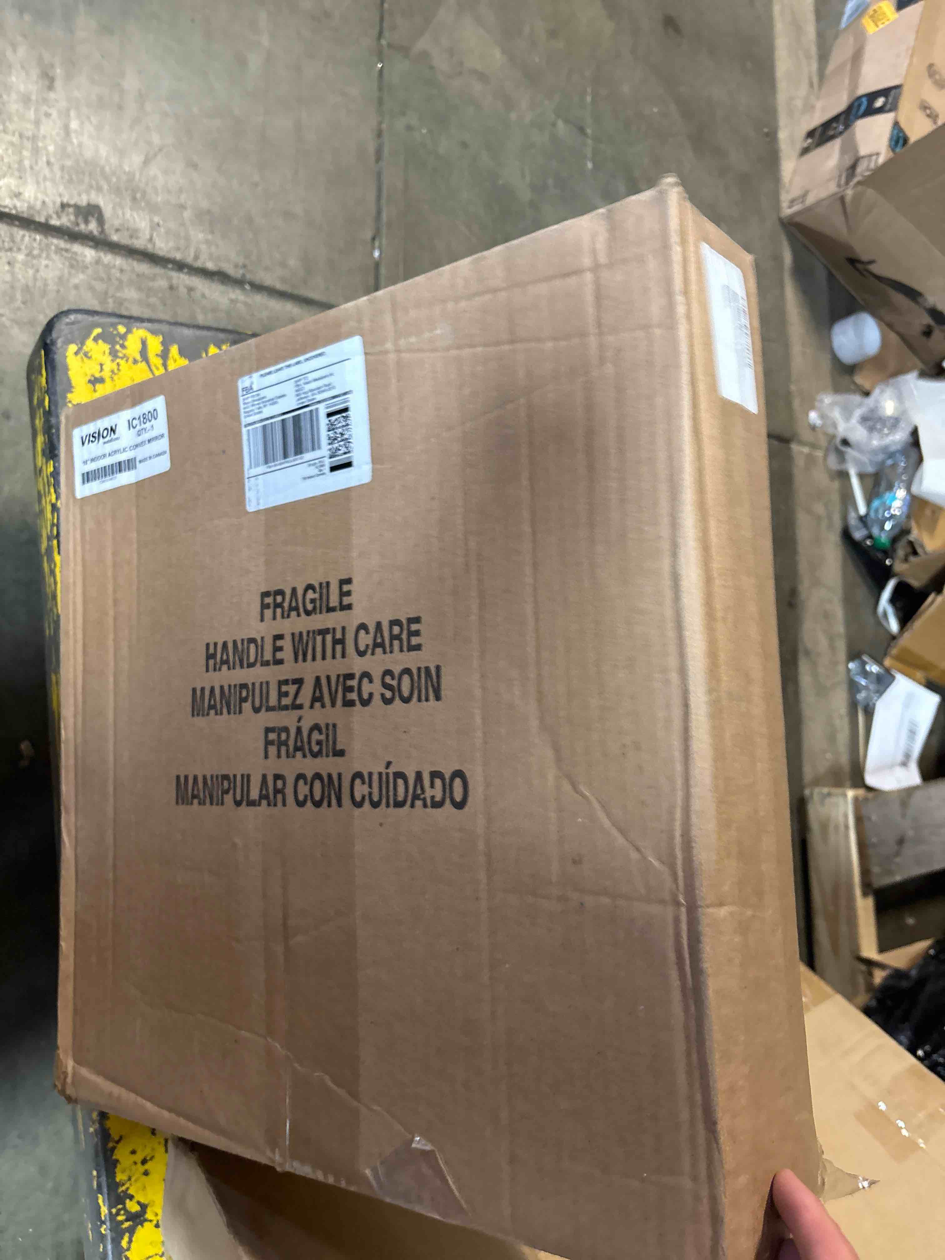 https://s3.amazonaws.com/lotting-images-prod/phillipi/GRA0362293_1754584531568.jpeg