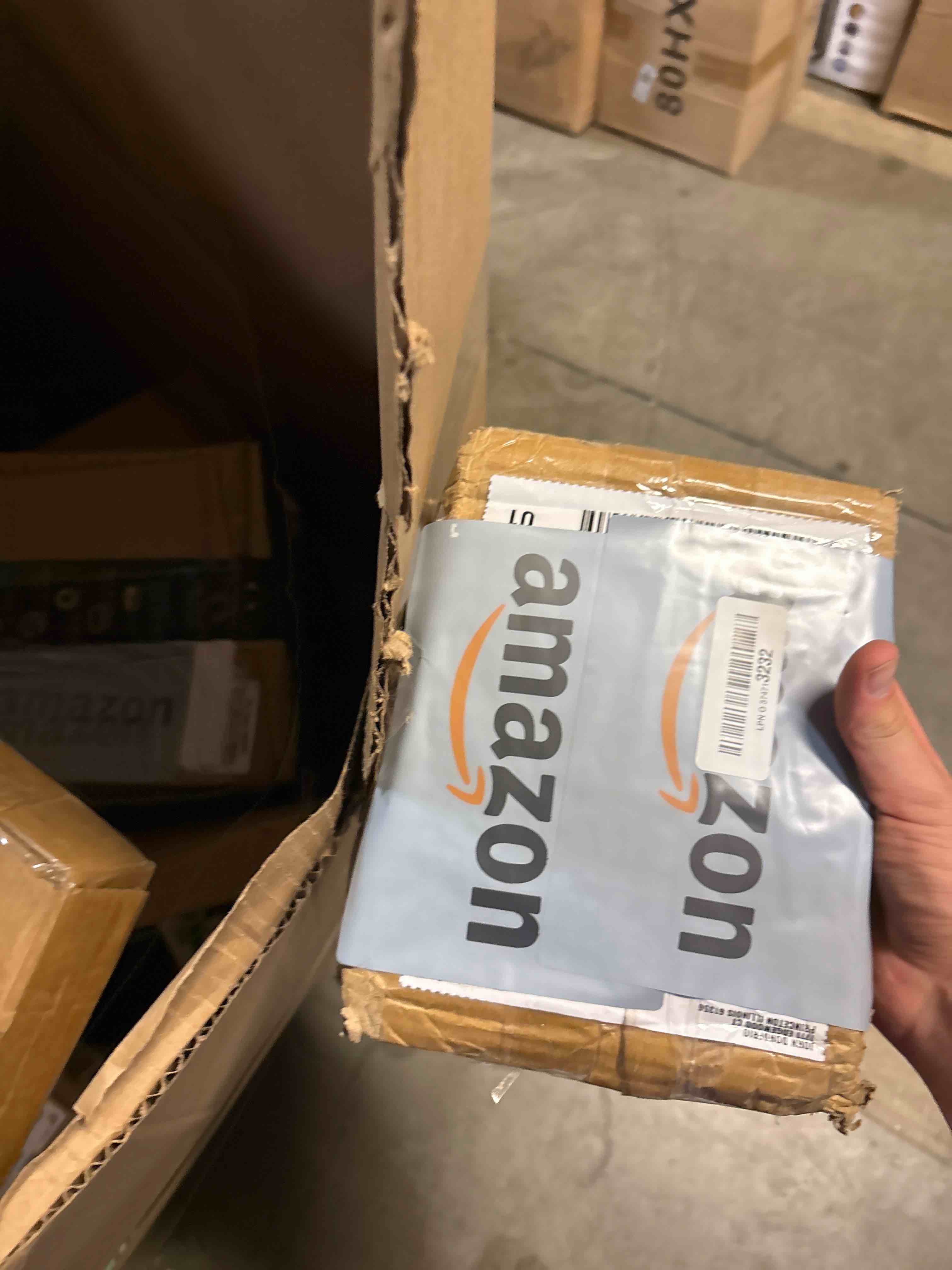 https://s3.amazonaws.com/lotting-images-prod/phillipi/GRA0362354_1754323971889.jpeg