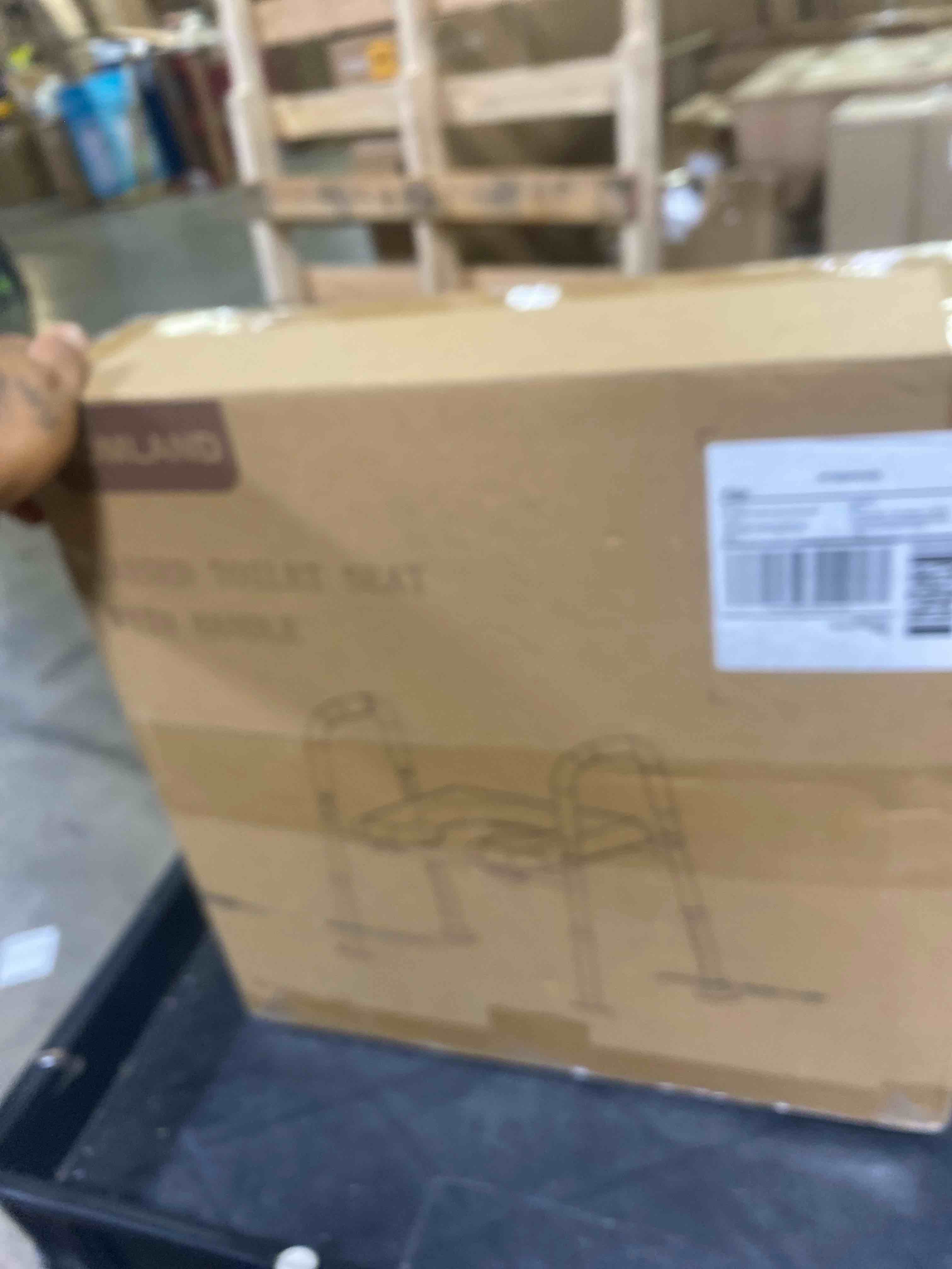 https://s3.amazonaws.com/lotting-images-prod/phillipi/GRA0362445_1753975260844.jpeg