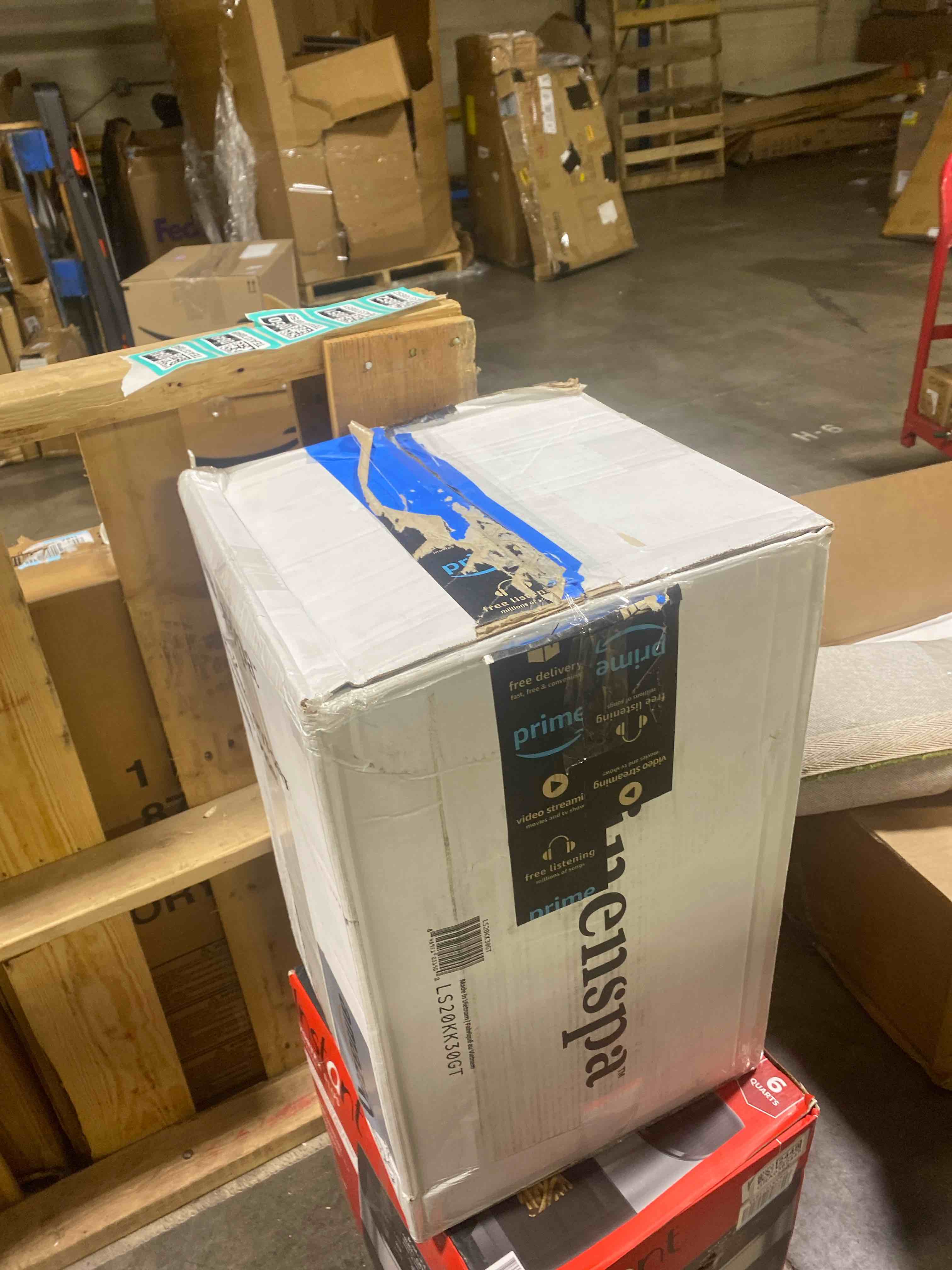 https://s3.amazonaws.com/lotting-images-prod/phillipi/GRA0362447_1753975081832.jpeg