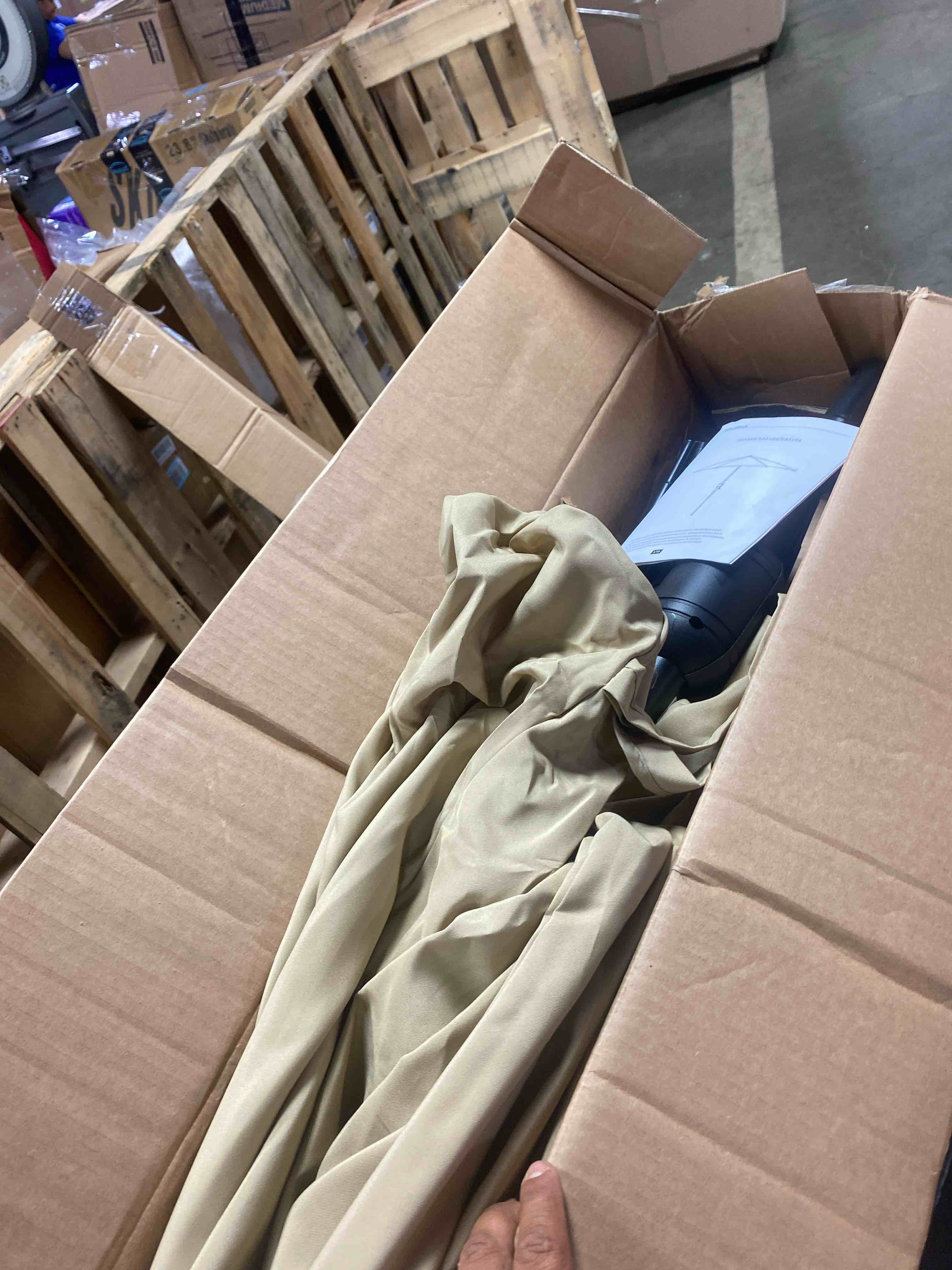 https://s3.amazonaws.com/lotting-images-prod/phillipi/GRA0362476_1753820577334.jpeg