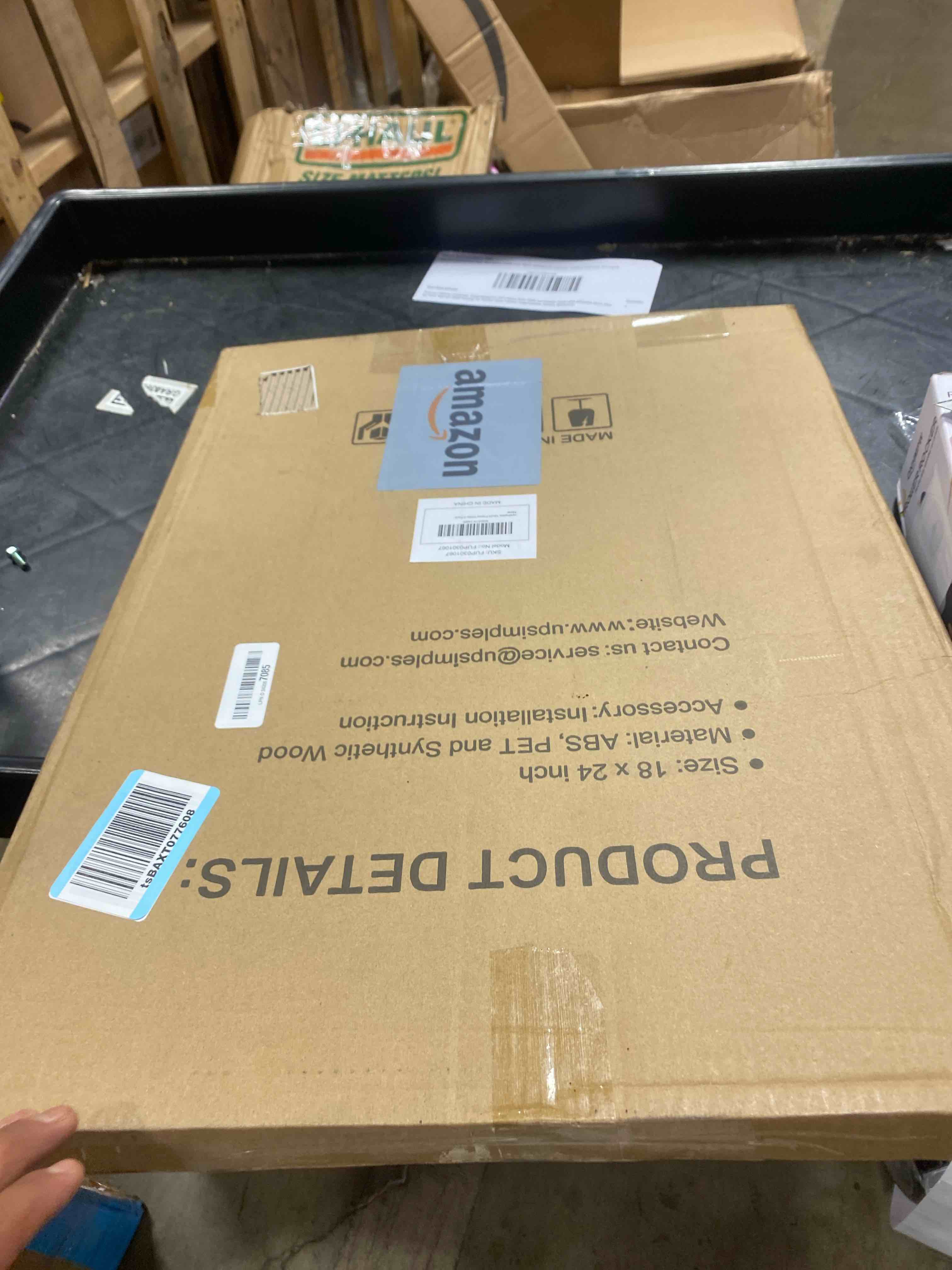 https://s3.amazonaws.com/lotting-images-prod/phillipi/GRA0362492_1753813978255.jpeg