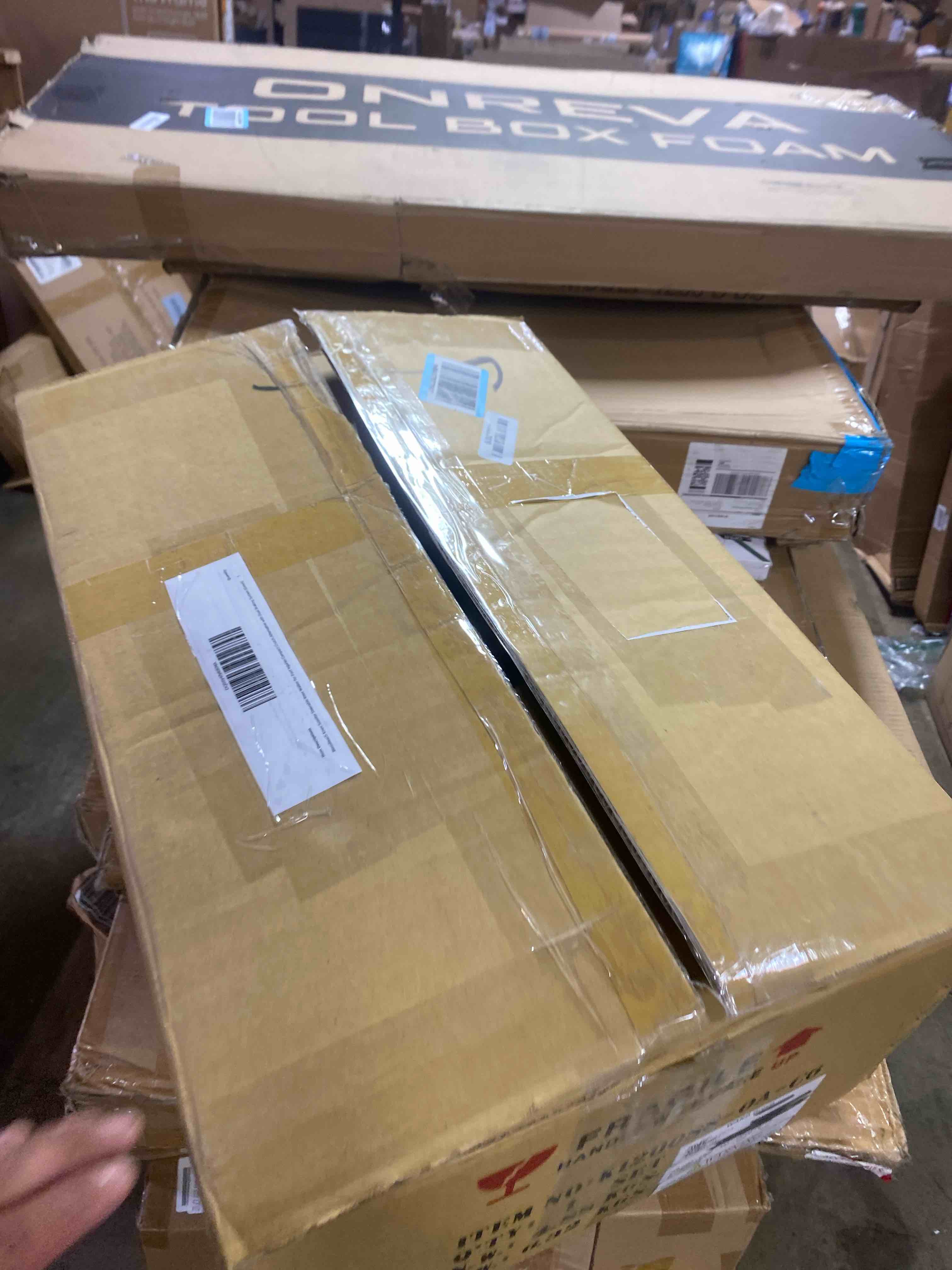 https://s3.amazonaws.com/lotting-images-prod/phillipi/GRA0362496_1753813636835.jpeg