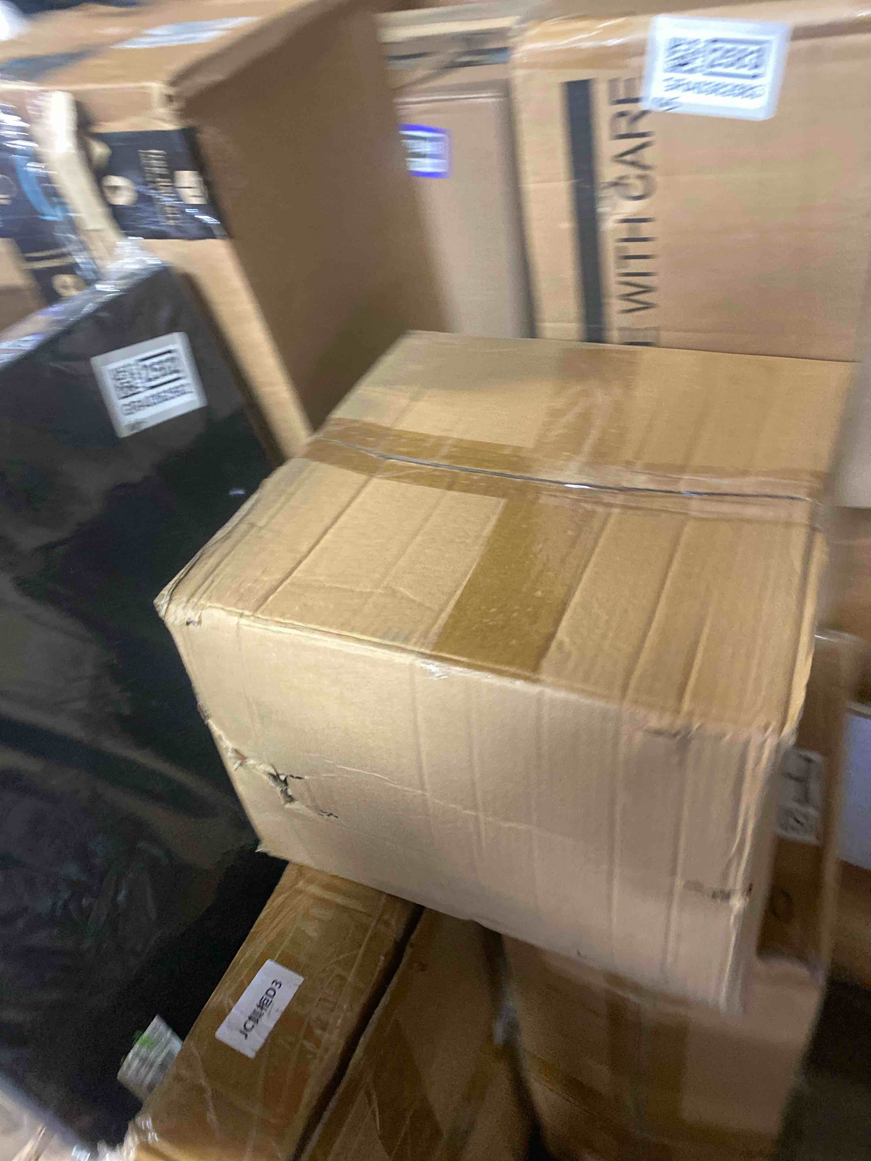 https://s3.amazonaws.com/lotting-images-prod/phillipi/GRA0362580_1753210801019.jpeg
