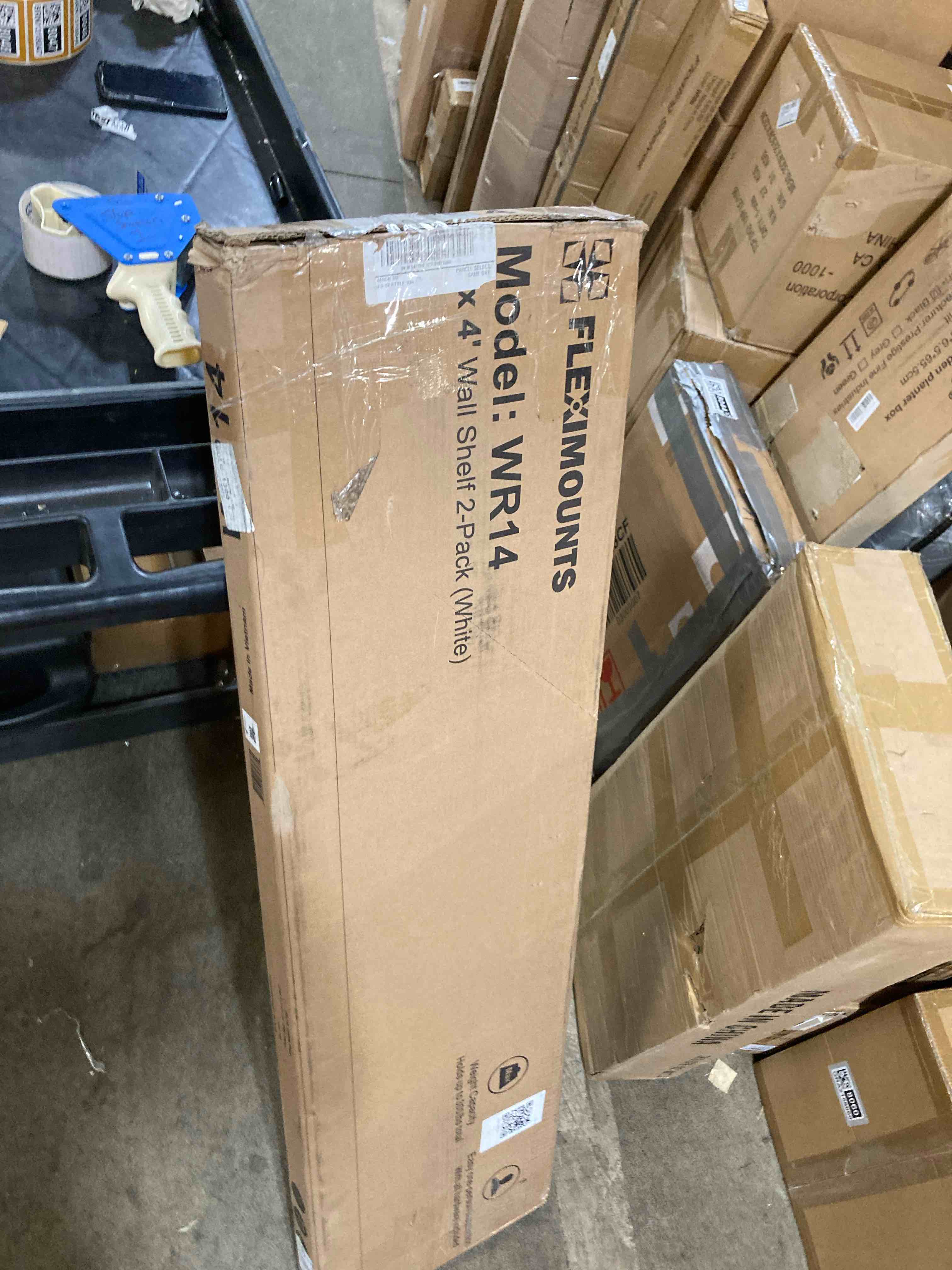 https://s3.amazonaws.com/lotting-images-prod/phillipi/GRA0362982_1746040068154.jpeg