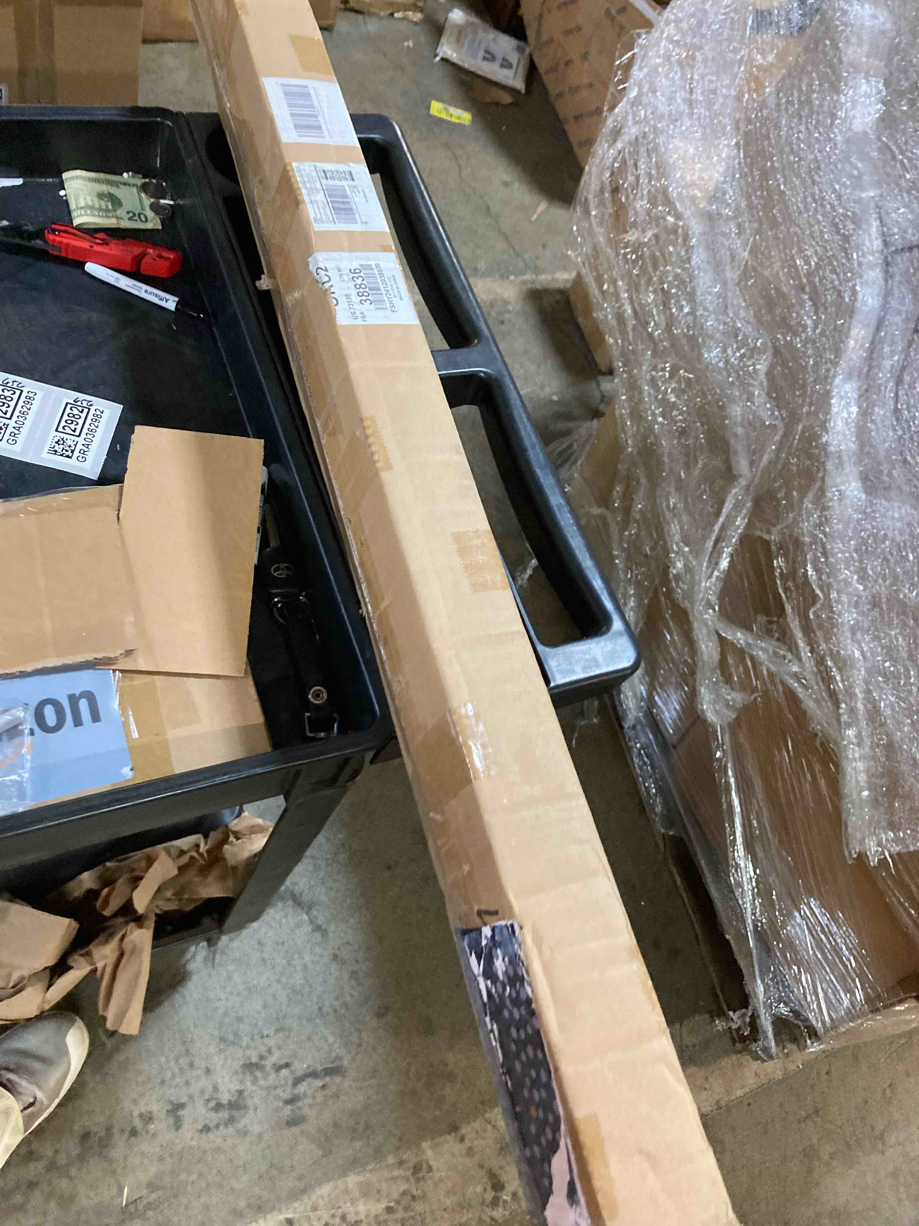https://s3.amazonaws.com/lotting-images-prod/phillipi/GRA0362985_1746039307415.jpeg