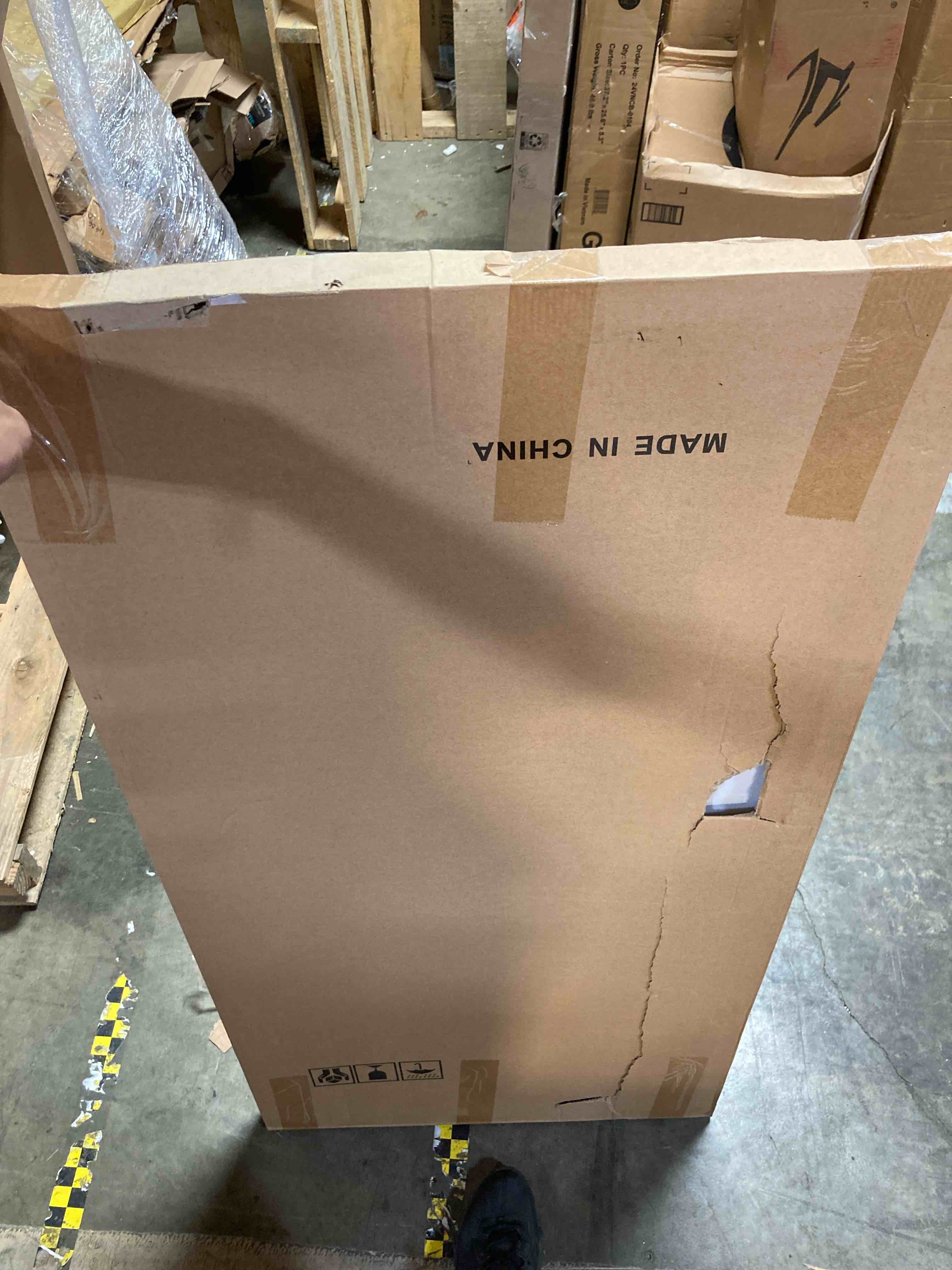 https://s3.amazonaws.com/lotting-images-prod/phillipi/GRA0363051_1745960390821.jpeg