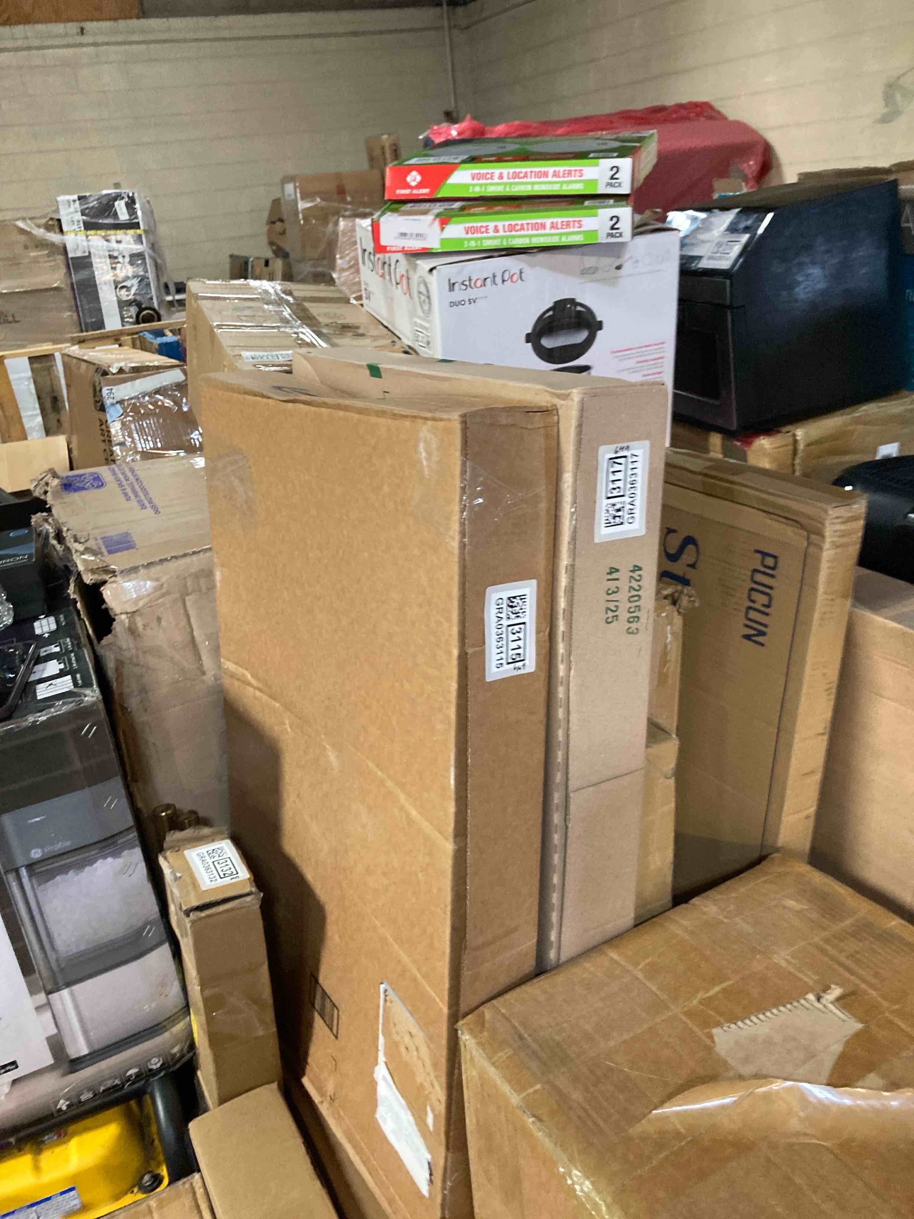 https://s3.amazonaws.com/lotting-images-prod/phillipi/GRA0363115_1745938490276.jpeg