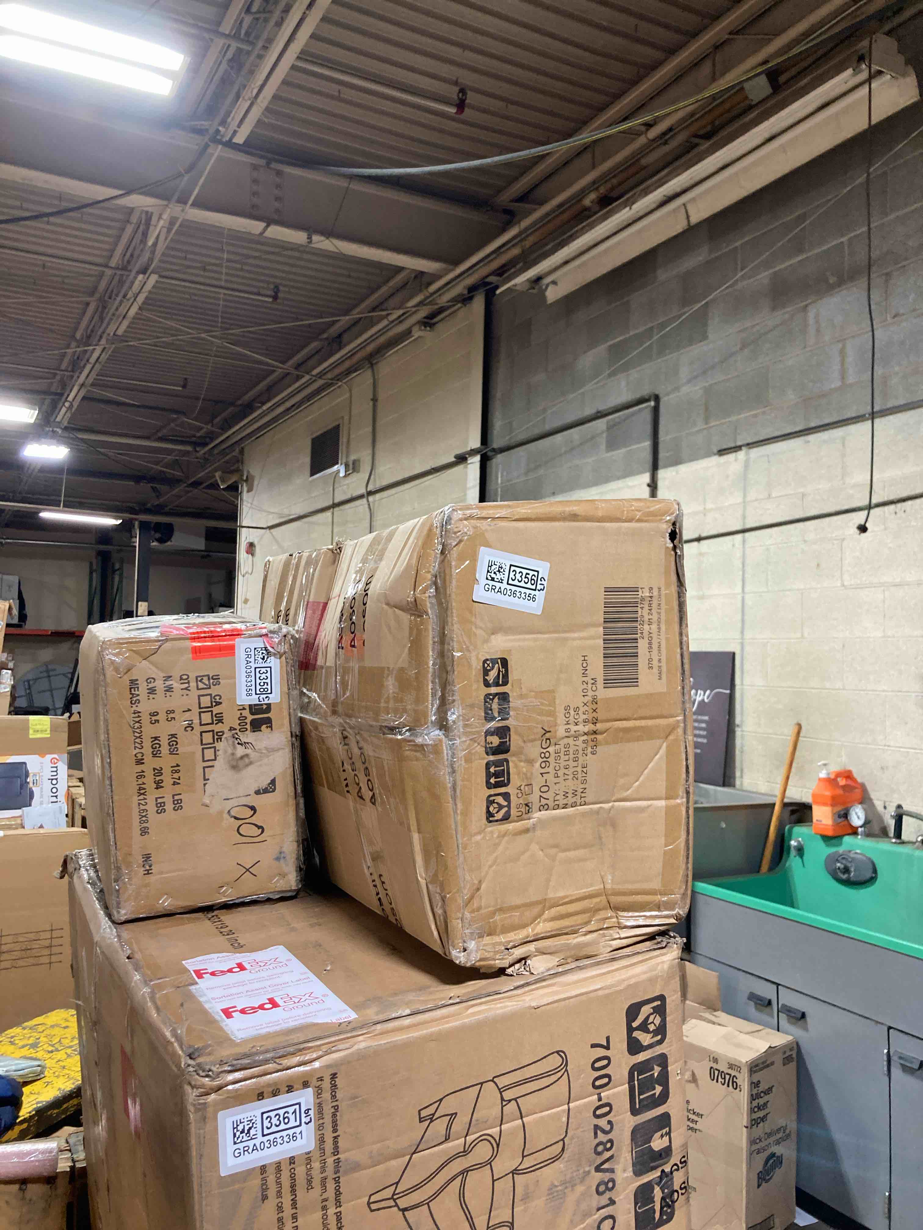 https://s3.amazonaws.com/lotting-images-prod/phillipi/GRA0363356_1745419853018.jpeg