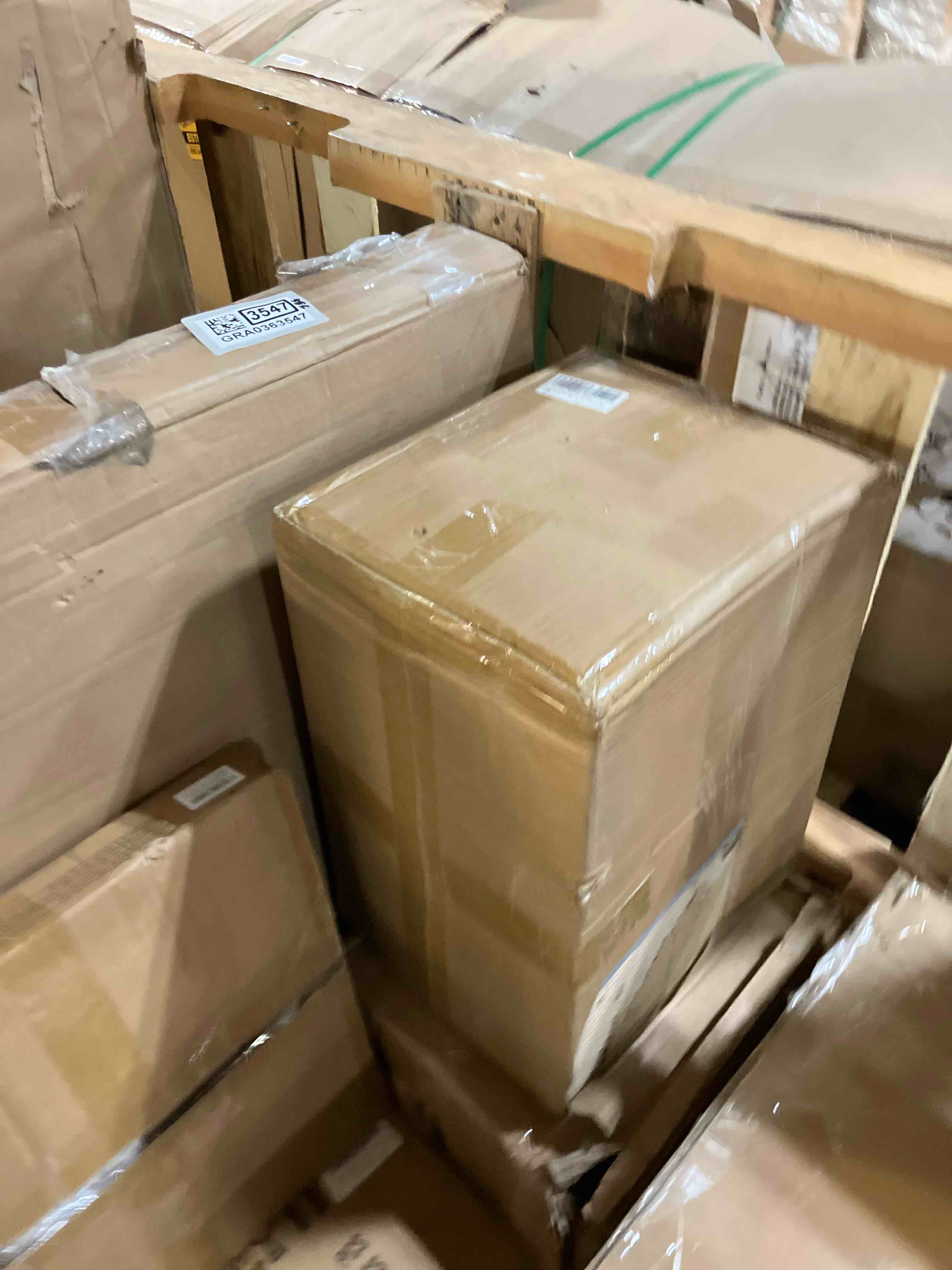 https://s3.amazonaws.com/lotting-images-prod/phillipi/GRA0363534_1744904500994.jpeg