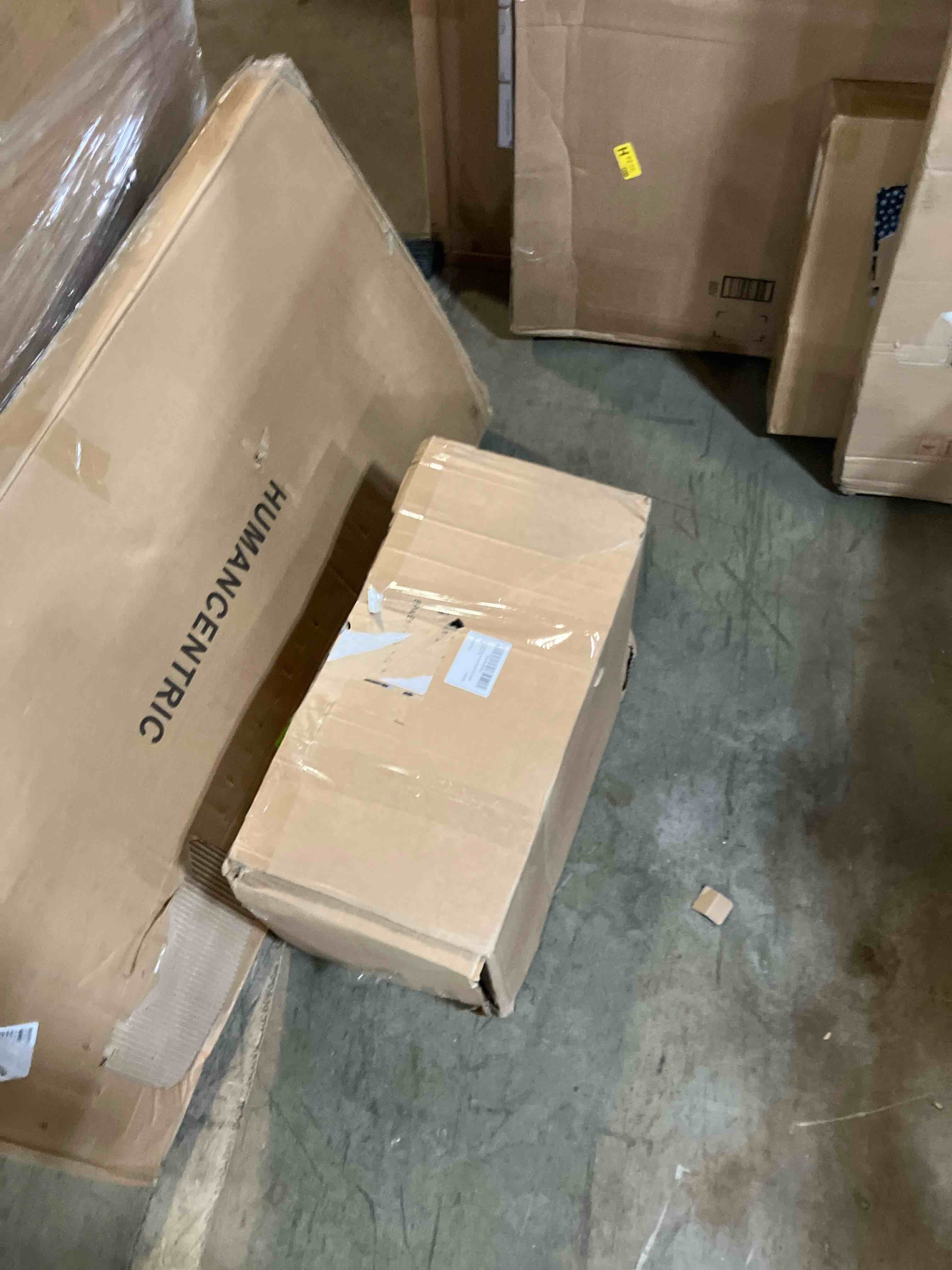 https://s3.amazonaws.com/lotting-images-prod/phillipi/GRA0363544_1744903772624.jpeg