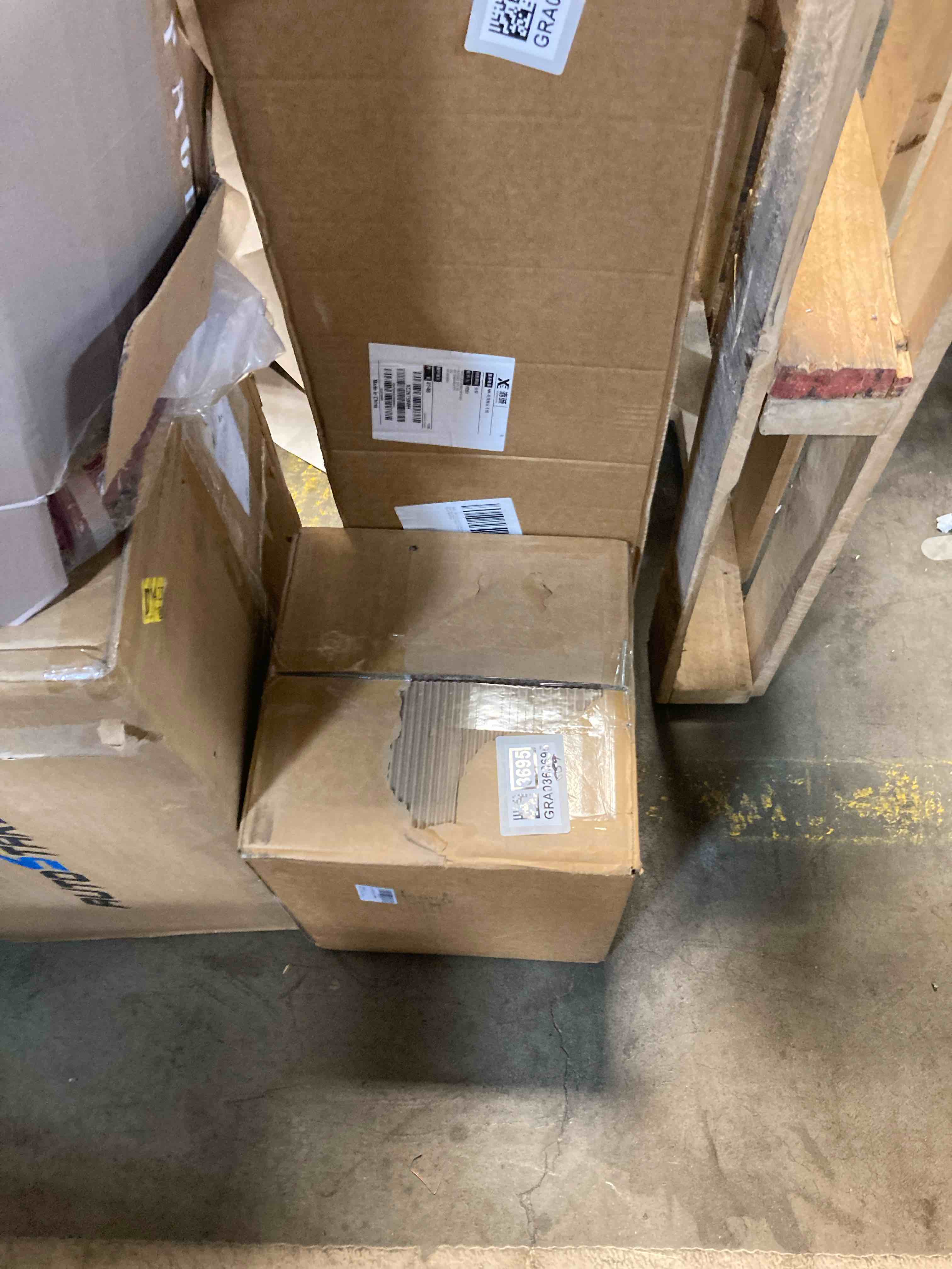 https://s3.amazonaws.com/lotting-images-prod/phillipi/GRA0363695_1744663390189.jpeg