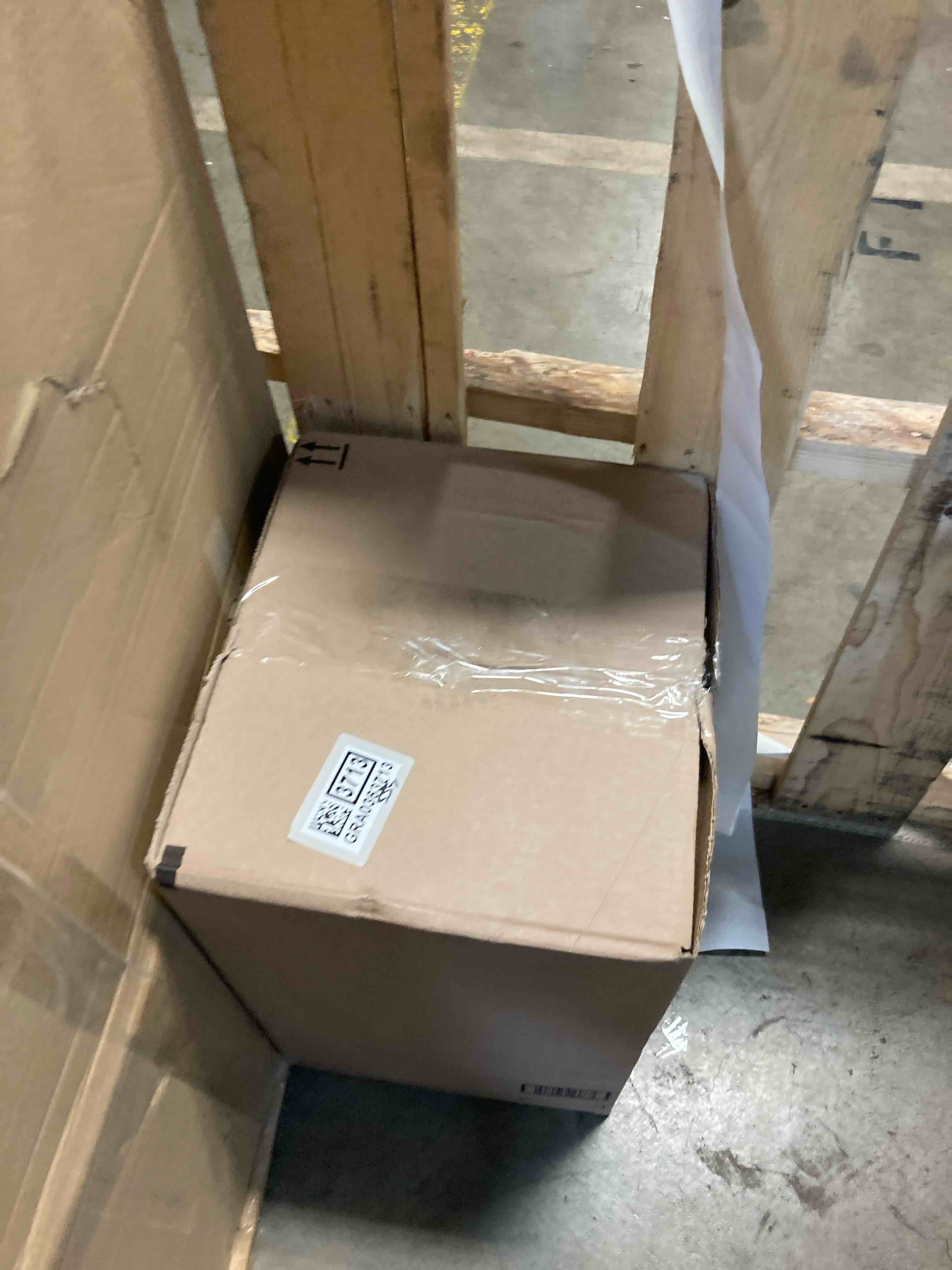 https://s3.amazonaws.com/lotting-images-prod/phillipi/GRA0363713_1744661176685.jpeg