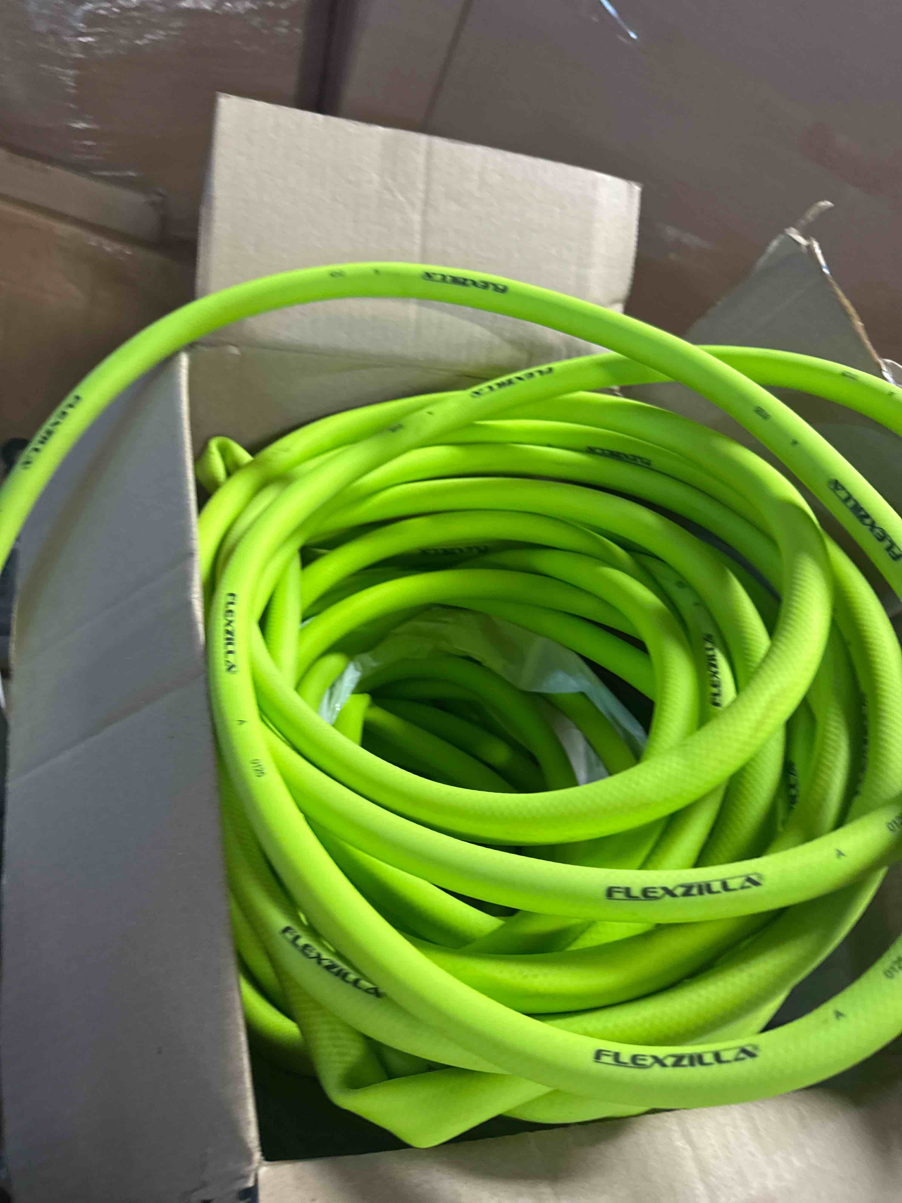 https://s3.amazonaws.com/lotting-images-prod/phillipi/GRA0364072_1757161765383.jpeg