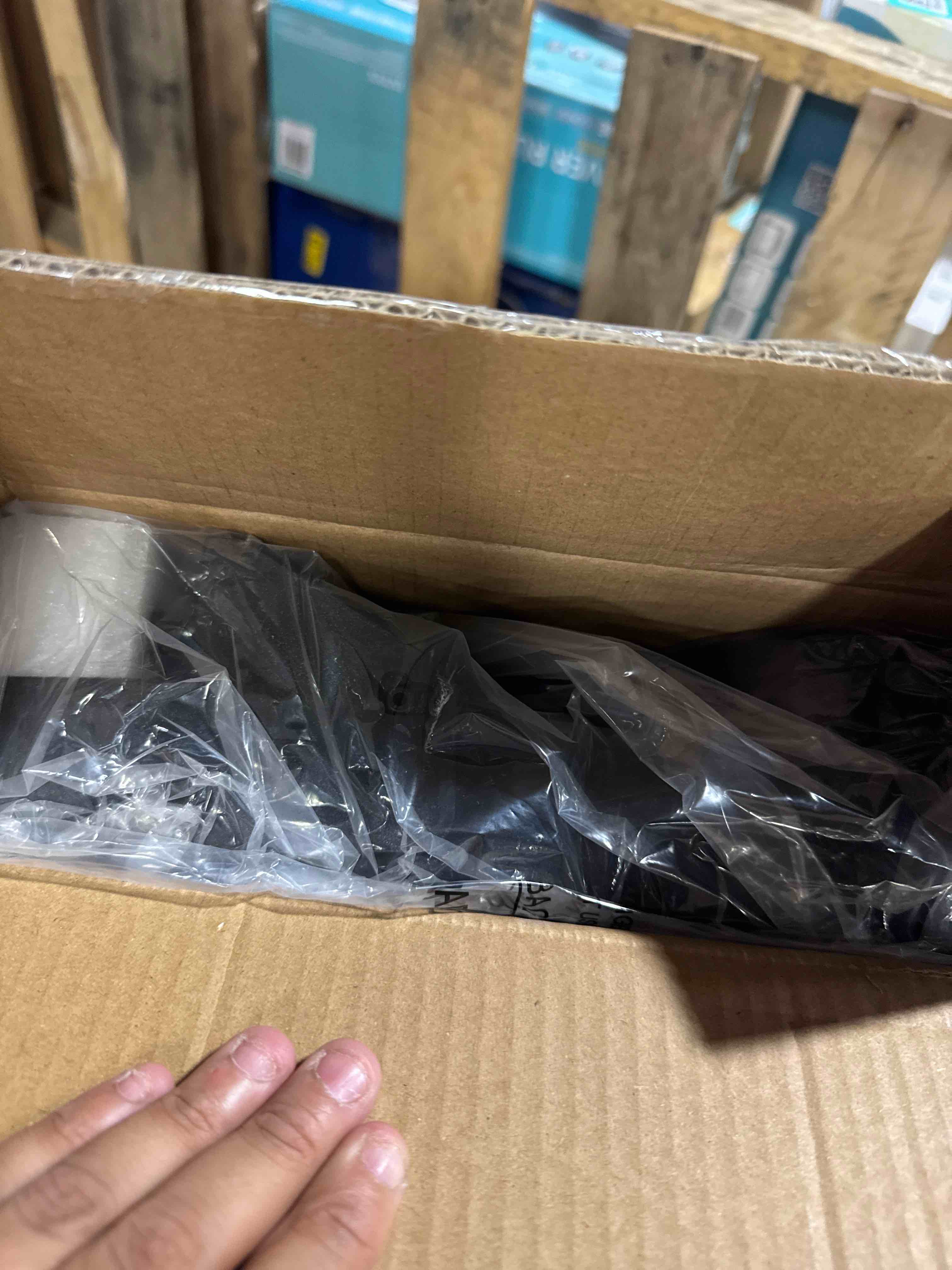 https://s3.amazonaws.com/lotting-images-prod/phillipi/GRA0364122_1756996221952.jpeg