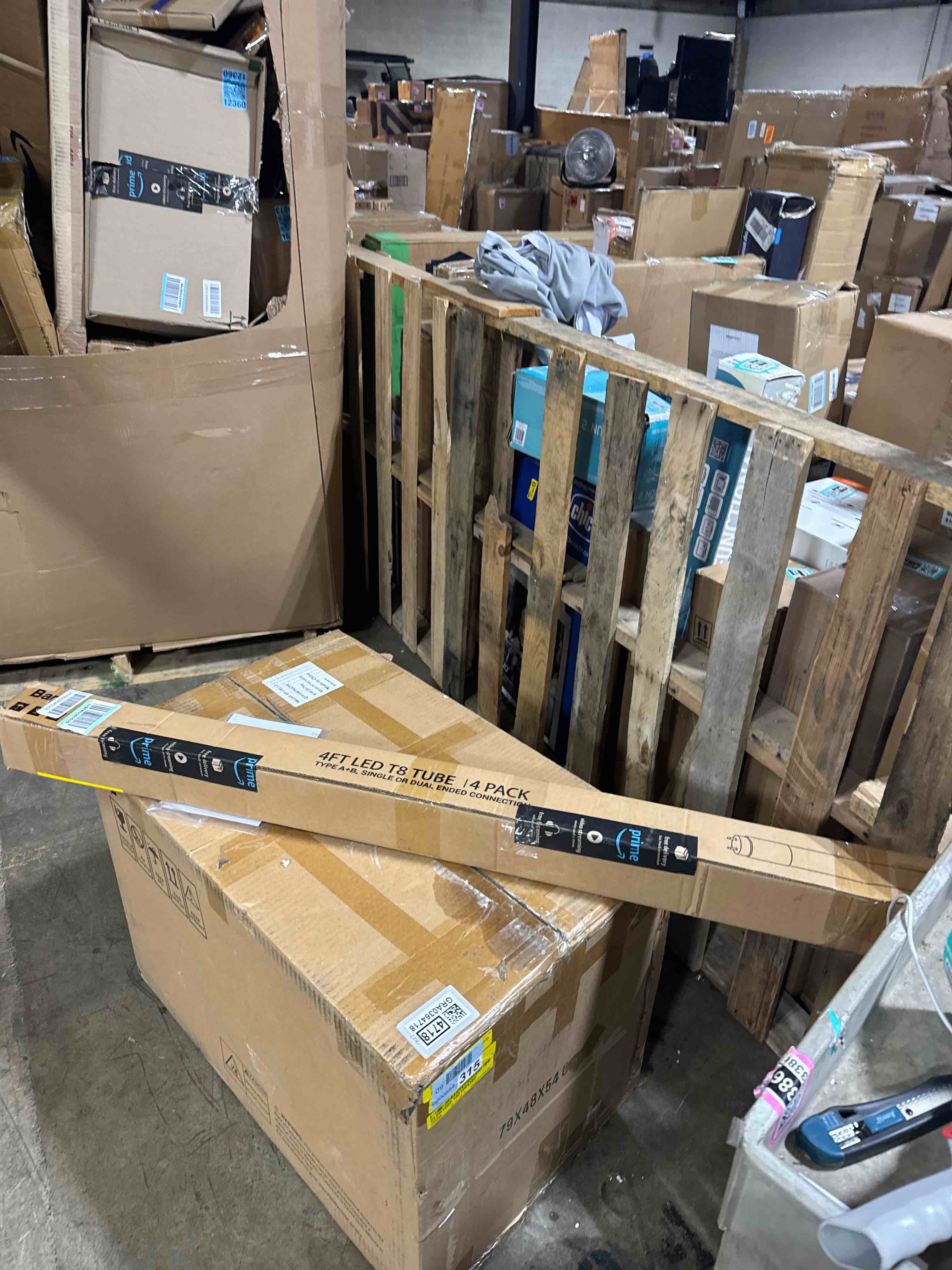https://s3.amazonaws.com/lotting-images-prod/phillipi/GRA0364134_1756994352864.jpeg