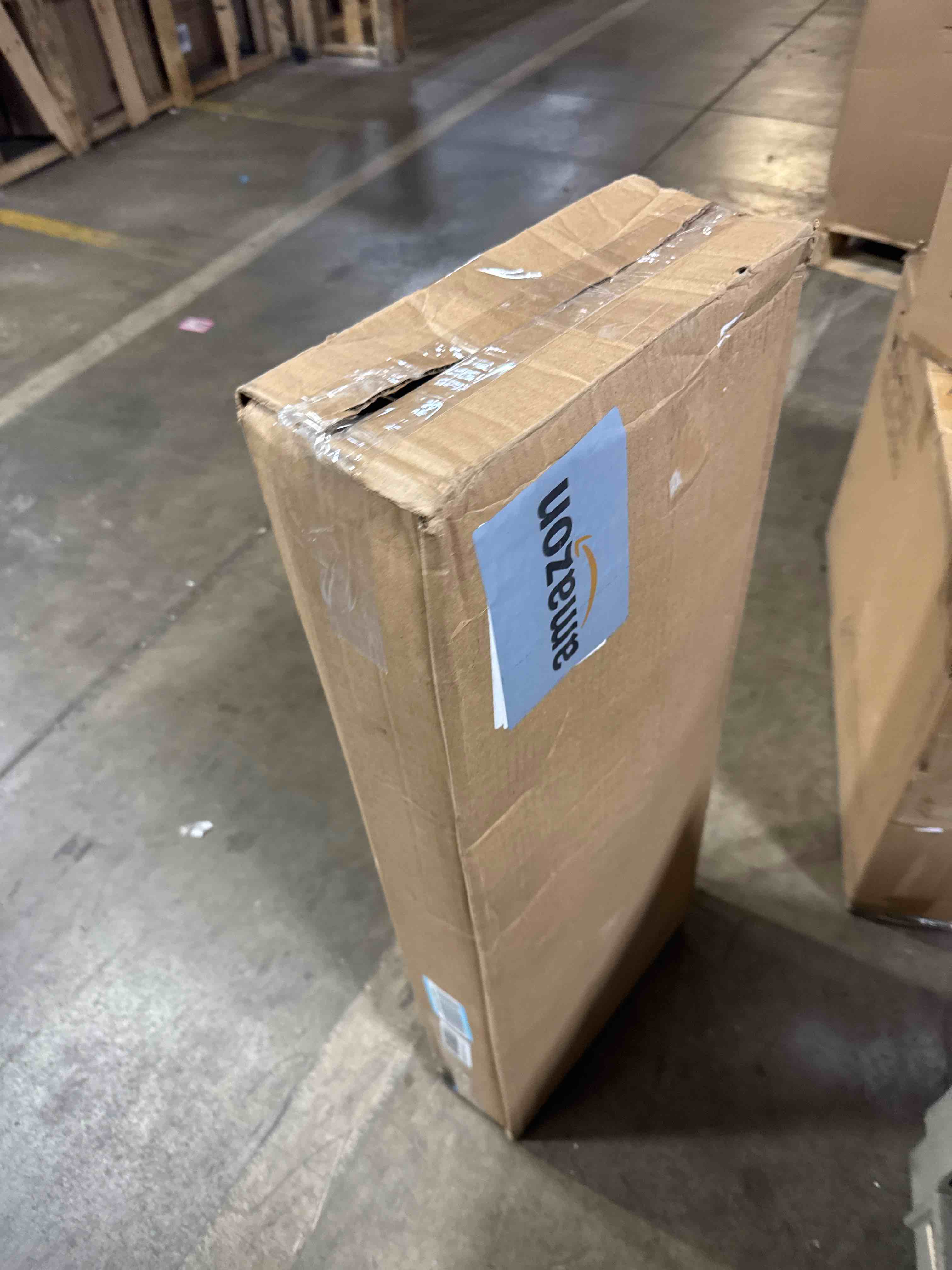 https://s3.amazonaws.com/lotting-images-prod/phillipi/GRA0364138_1756993679479.jpeg