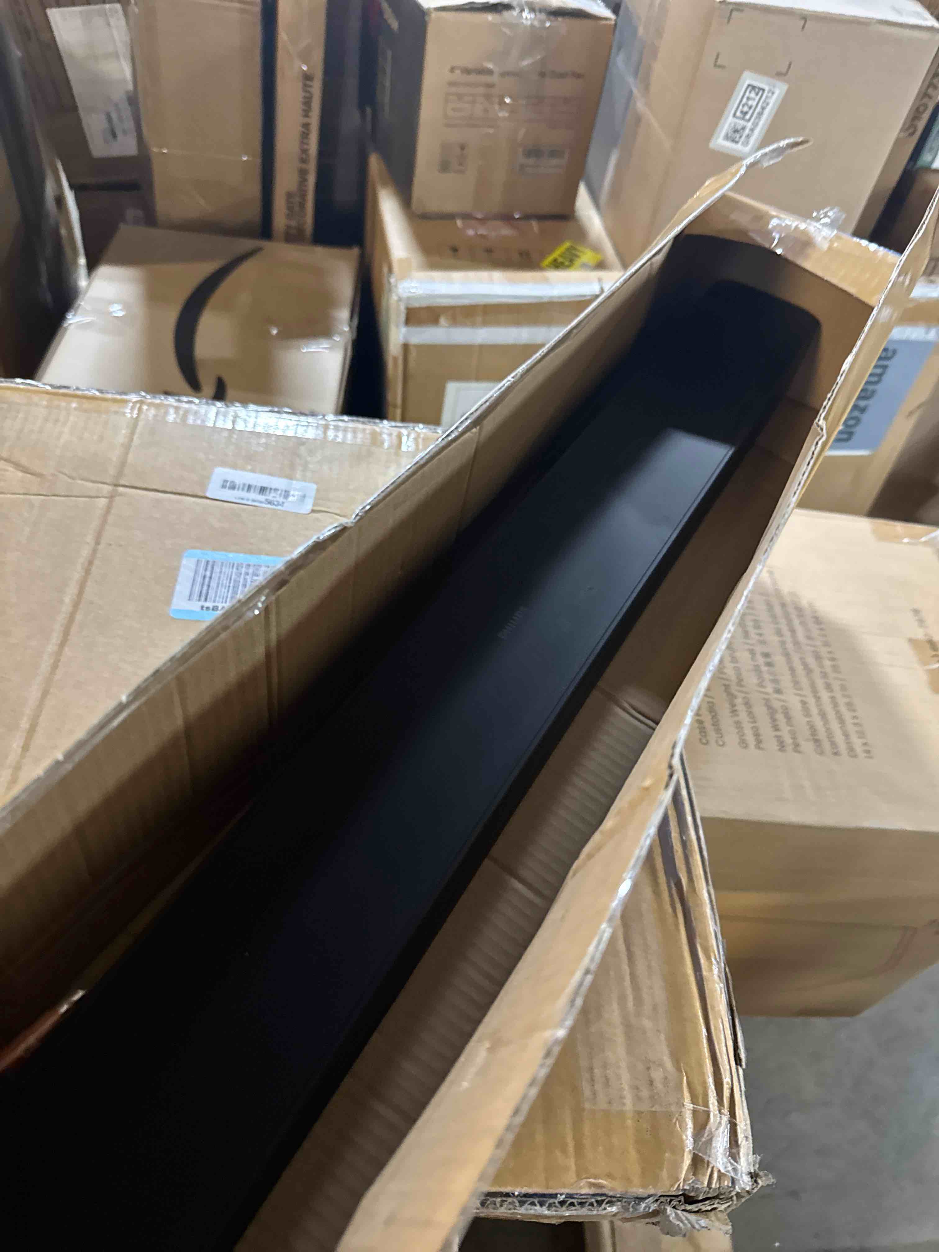 https://s3.amazonaws.com/lotting-images-prod/phillipi/GRA0364153_1756835162264.jpeg