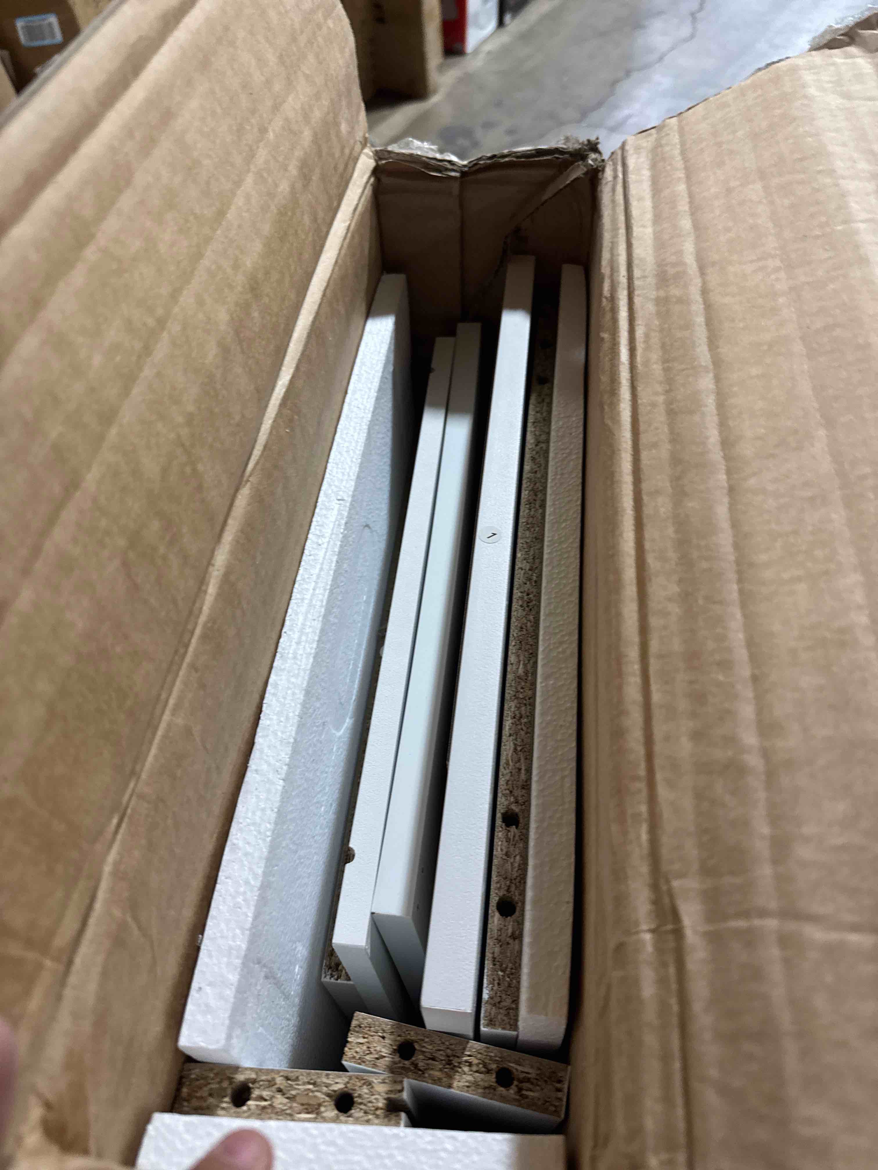 https://s3.amazonaws.com/lotting-images-prod/phillipi/GRA0364195_1756827955086.jpeg