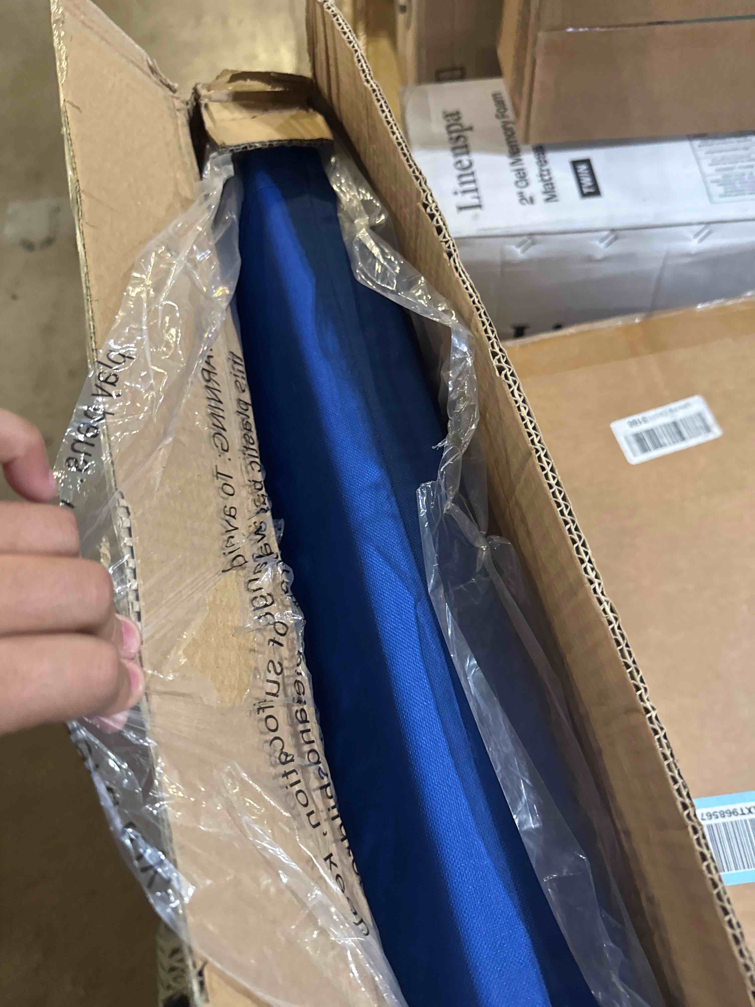 https://s3.amazonaws.com/lotting-images-prod/phillipi/GRA0364239_1756727661084.jpeg