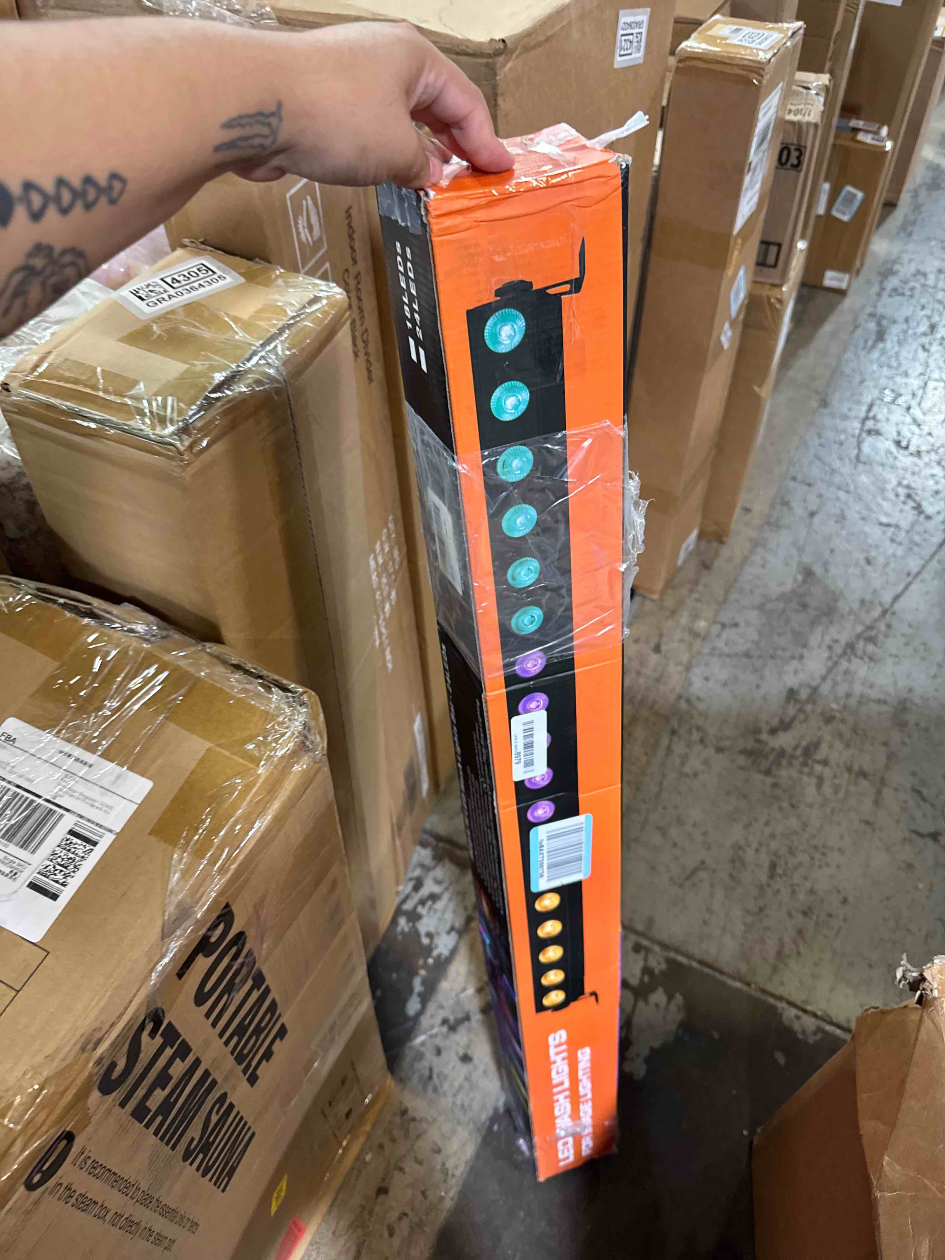 https://s3.amazonaws.com/lotting-images-prod/phillipi/GRA0364287_1756565484530.jpeg