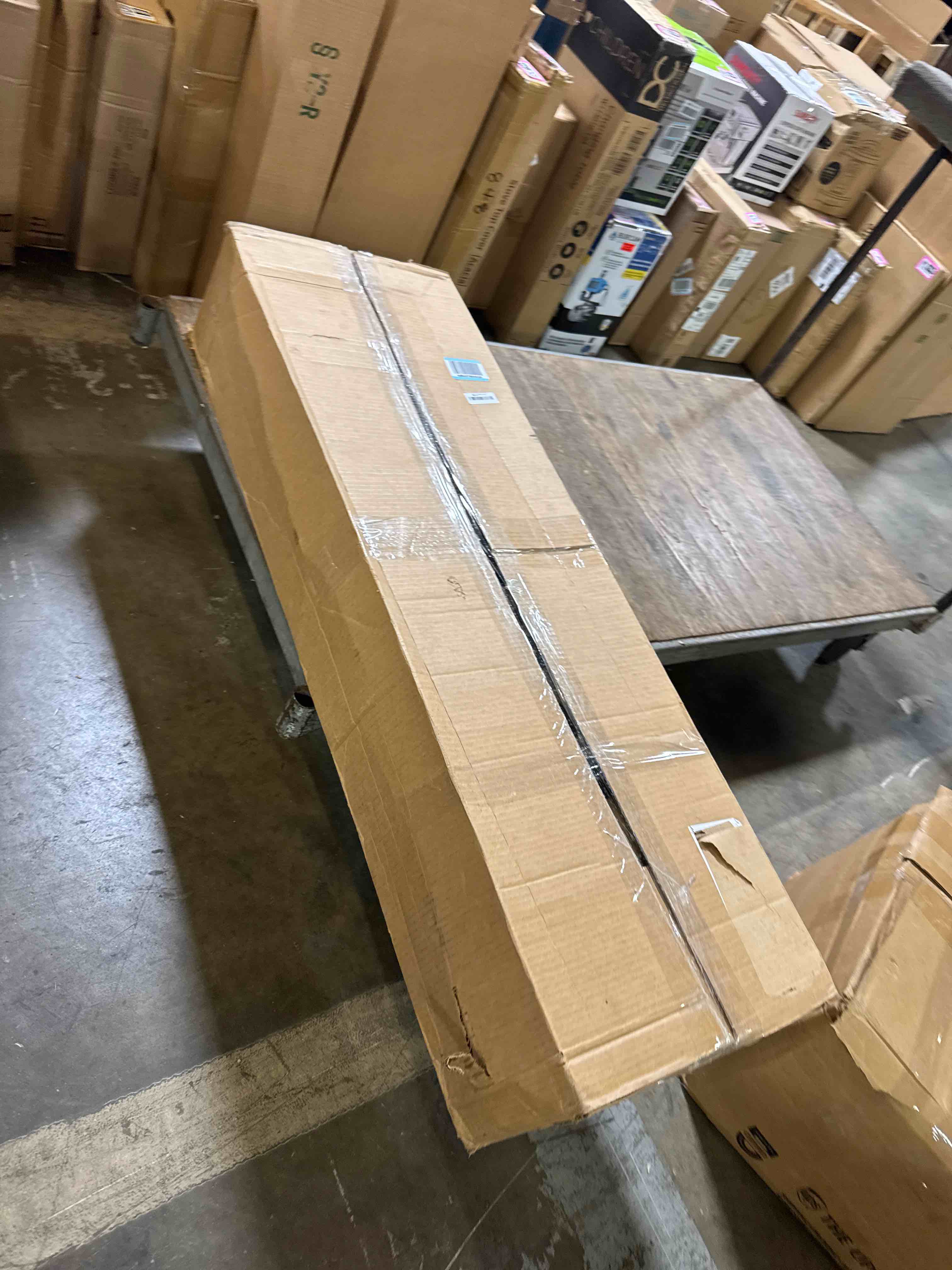 https://s3.amazonaws.com/lotting-images-prod/phillipi/GRA0364320_1756558581615.jpeg