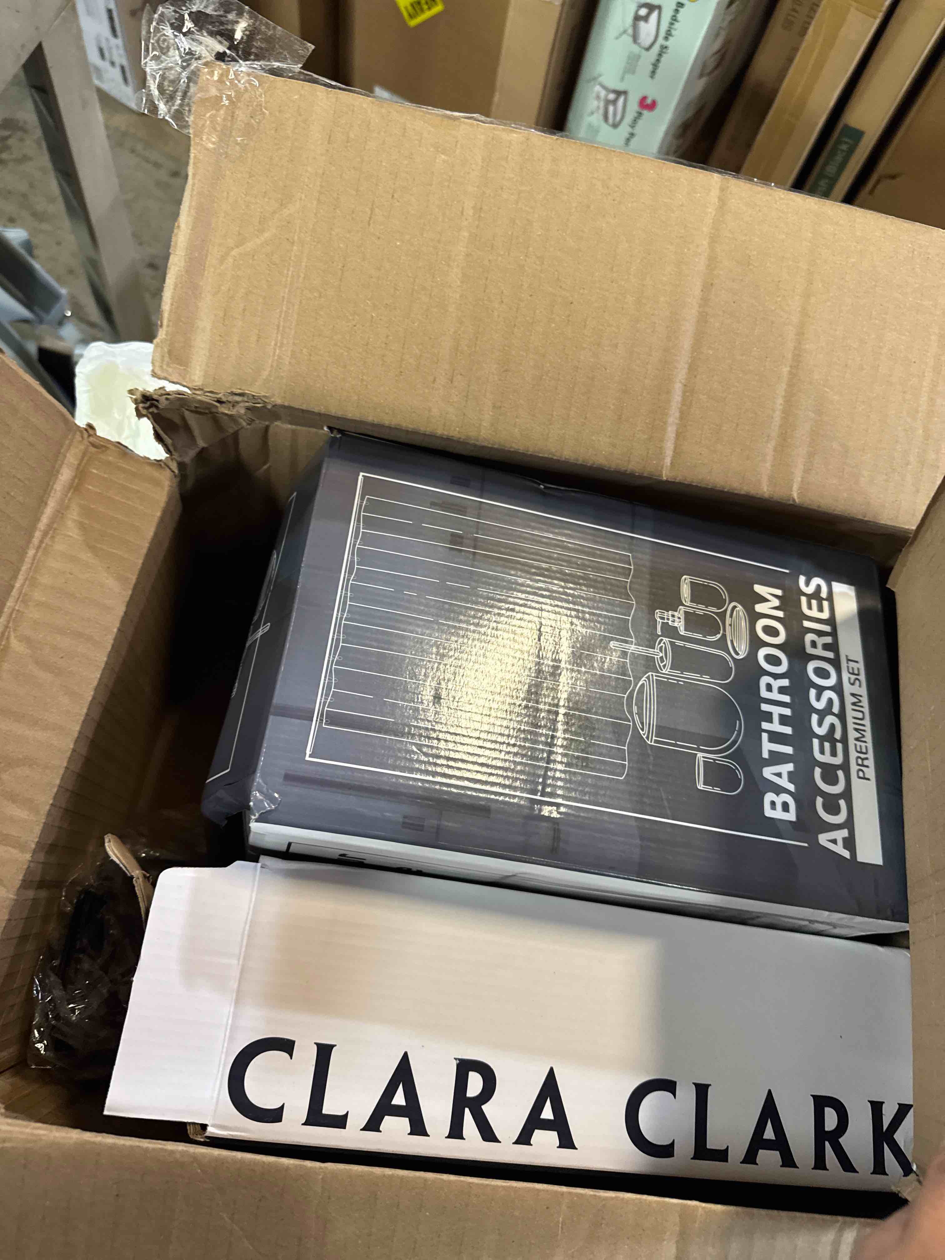 https://s3.amazonaws.com/lotting-images-prod/phillipi/GRA0364332_1756556594486.jpeg