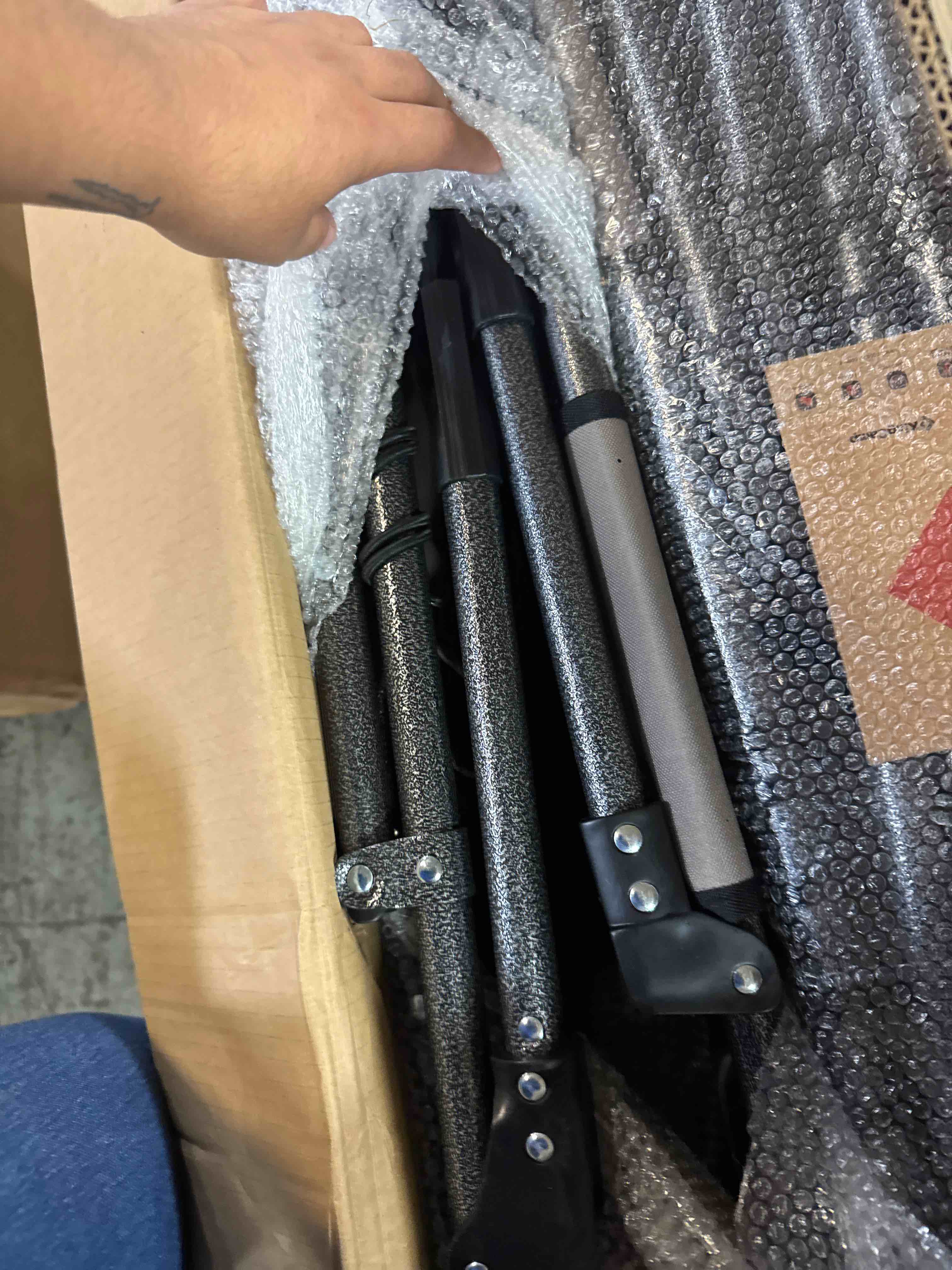 https://s3.amazonaws.com/lotting-images-prod/phillipi/GRA0364342_1756555038435.jpeg