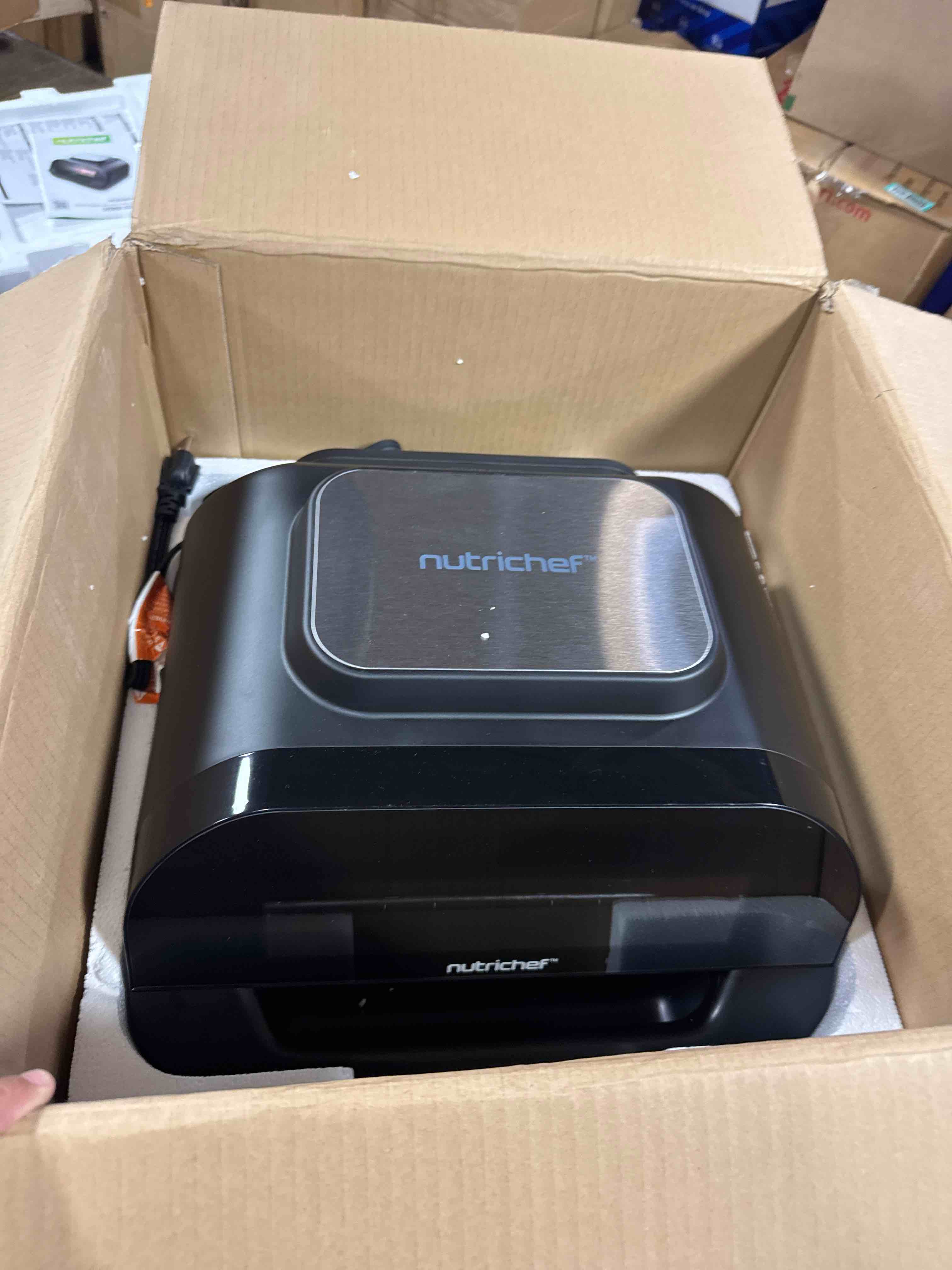https://s3.amazonaws.com/lotting-images-prod/phillipi/GRA0364381_1756481732956.jpeg