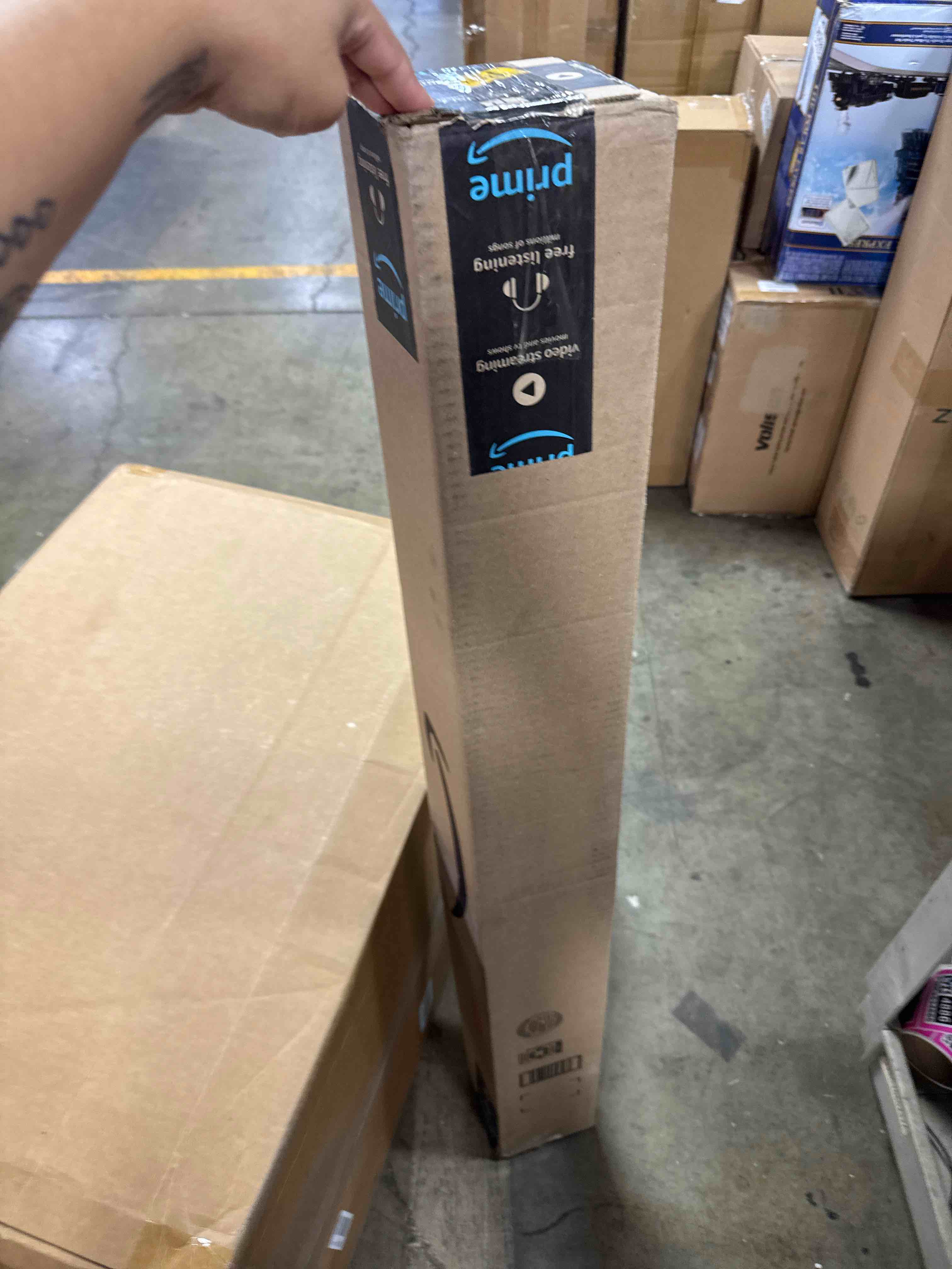 https://s3.amazonaws.com/lotting-images-prod/phillipi/GRA0364386_1756480959859.jpeg