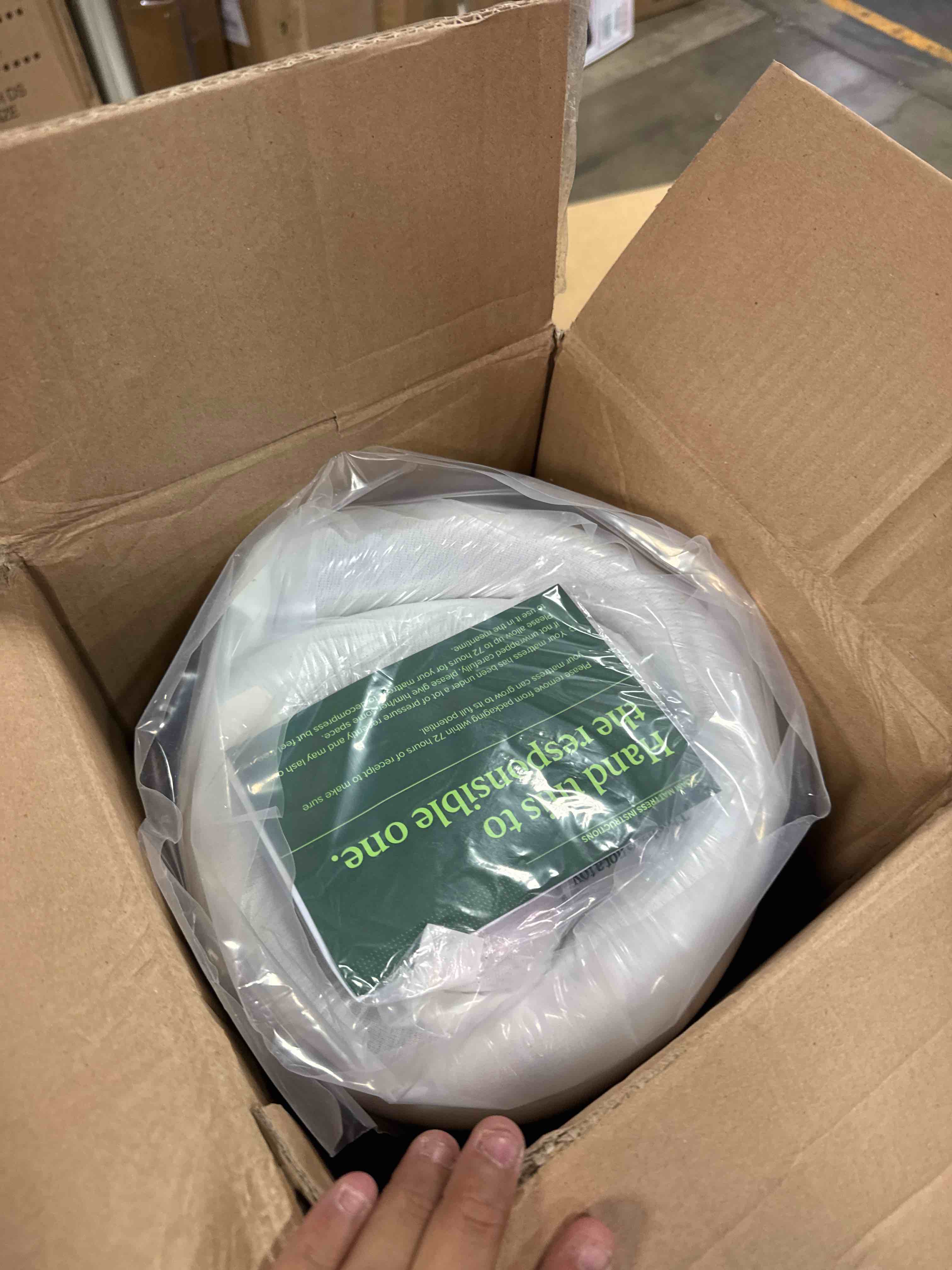 https://s3.amazonaws.com/lotting-images-prod/phillipi/GRA0364387_1756480869709.jpeg