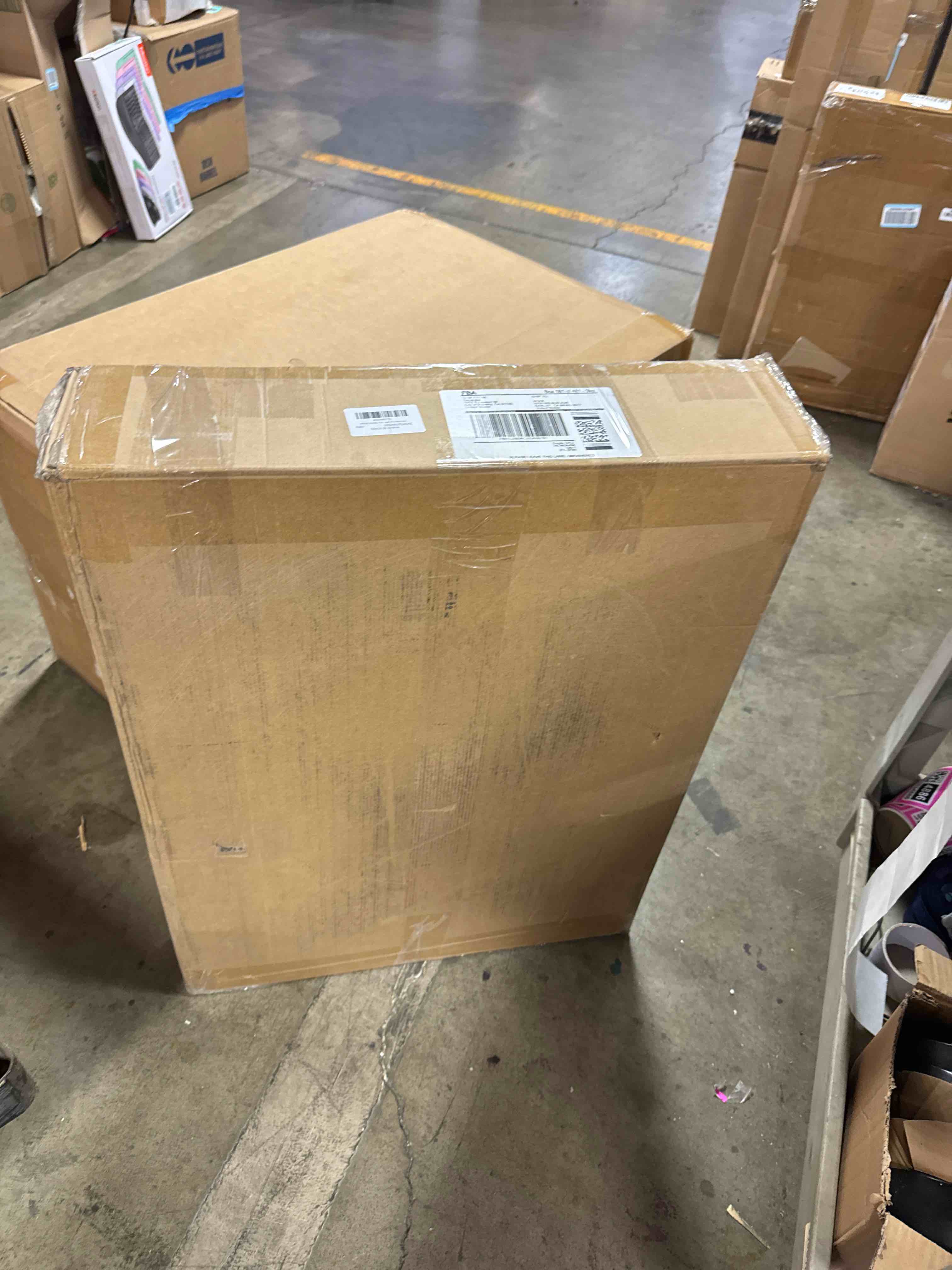 https://s3.amazonaws.com/lotting-images-prod/phillipi/GRA0364388_1756480801636.jpeg