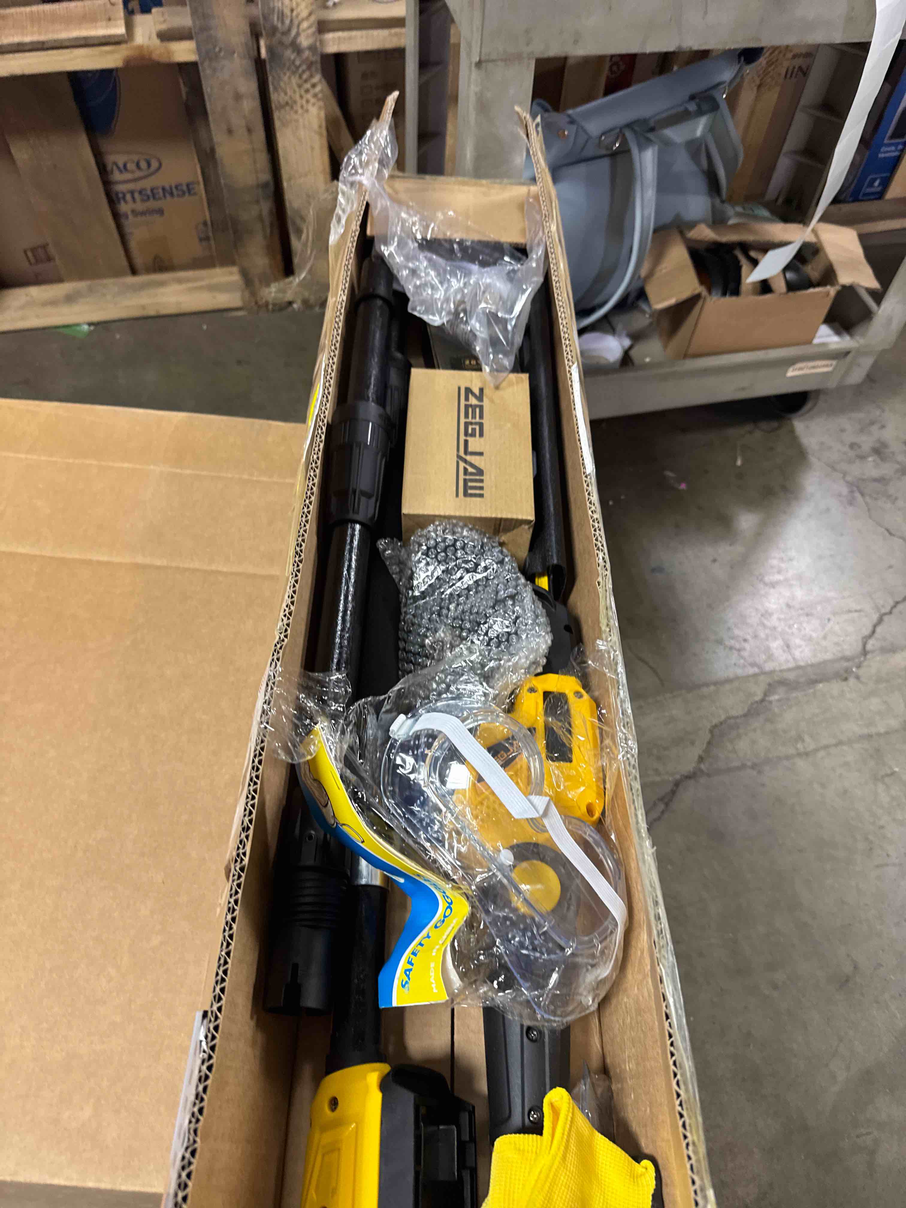 https://s3.amazonaws.com/lotting-images-prod/phillipi/GRA0364391_1756480508840.jpeg