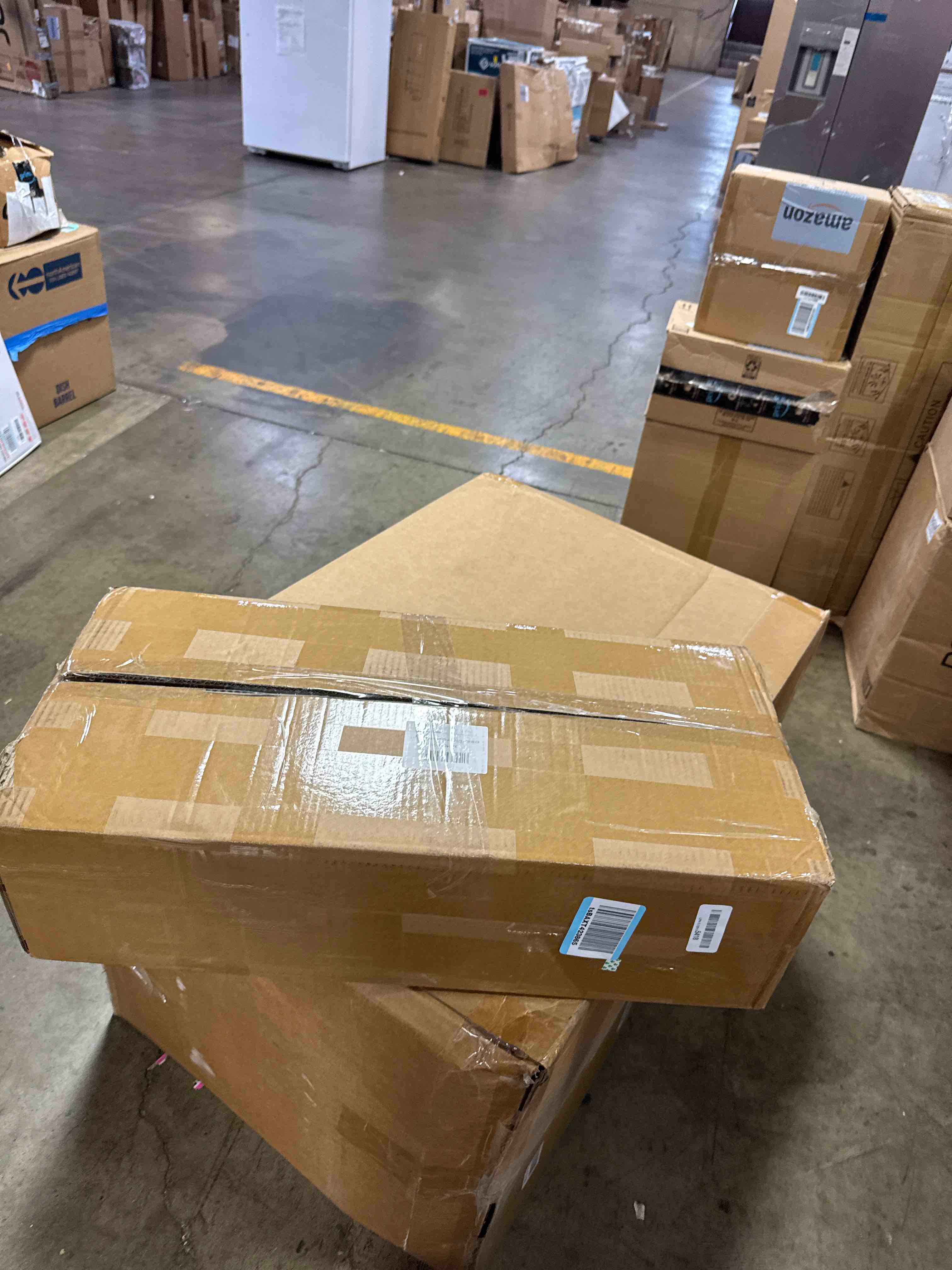 https://s3.amazonaws.com/lotting-images-prod/phillipi/GRA0364393_1756480207732.jpeg
