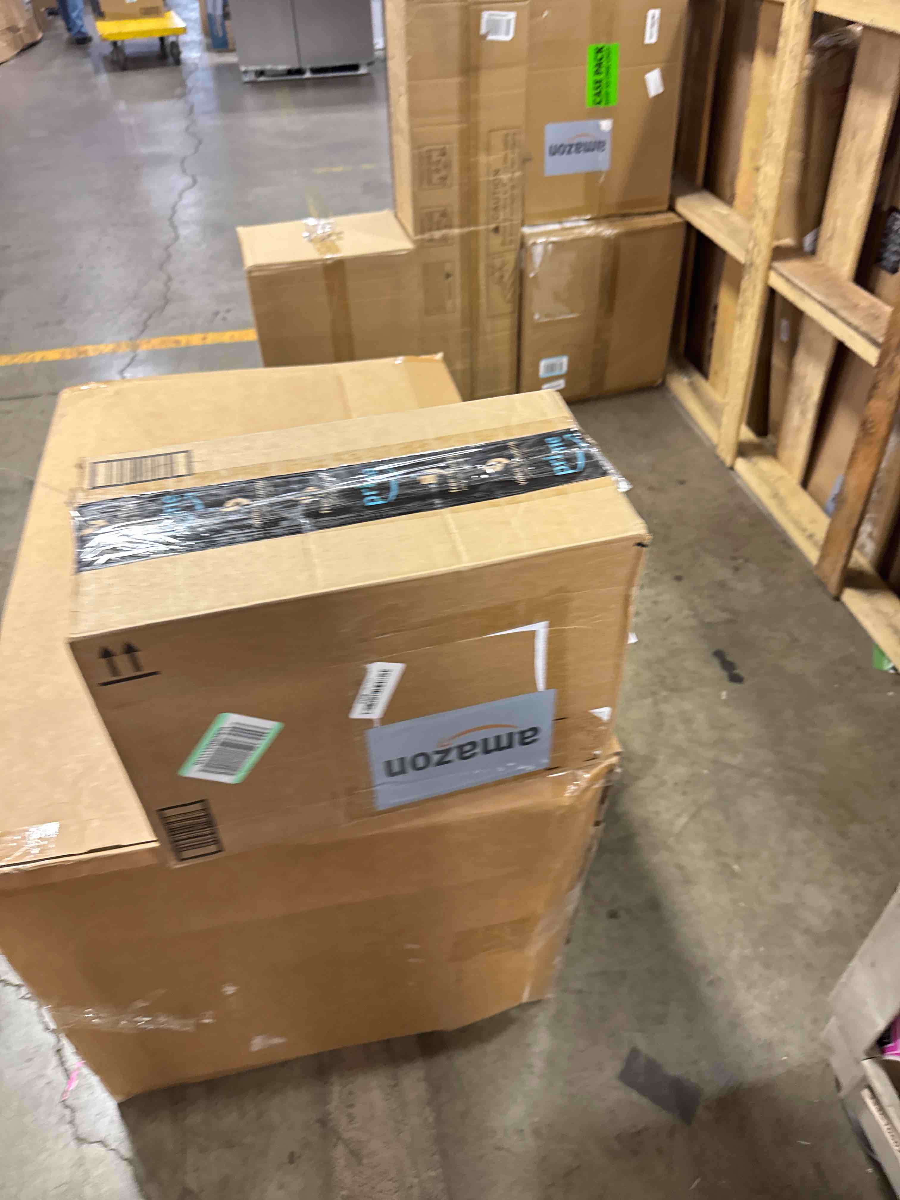https://s3.amazonaws.com/lotting-images-prod/phillipi/GRA0364398_1756479724455.jpeg