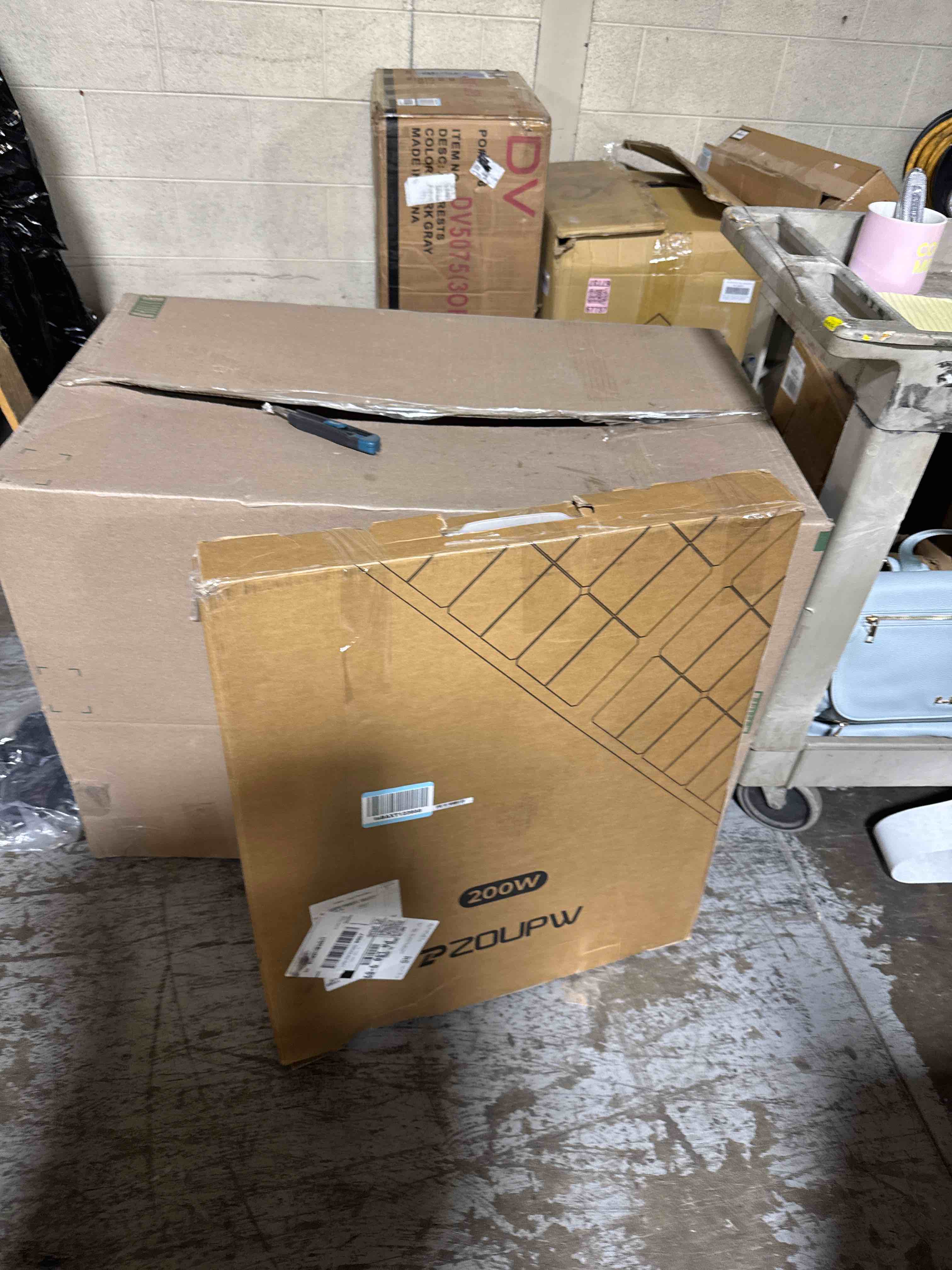 https://s3.amazonaws.com/lotting-images-prod/phillipi/GRA0364428_1756395911606.jpeg