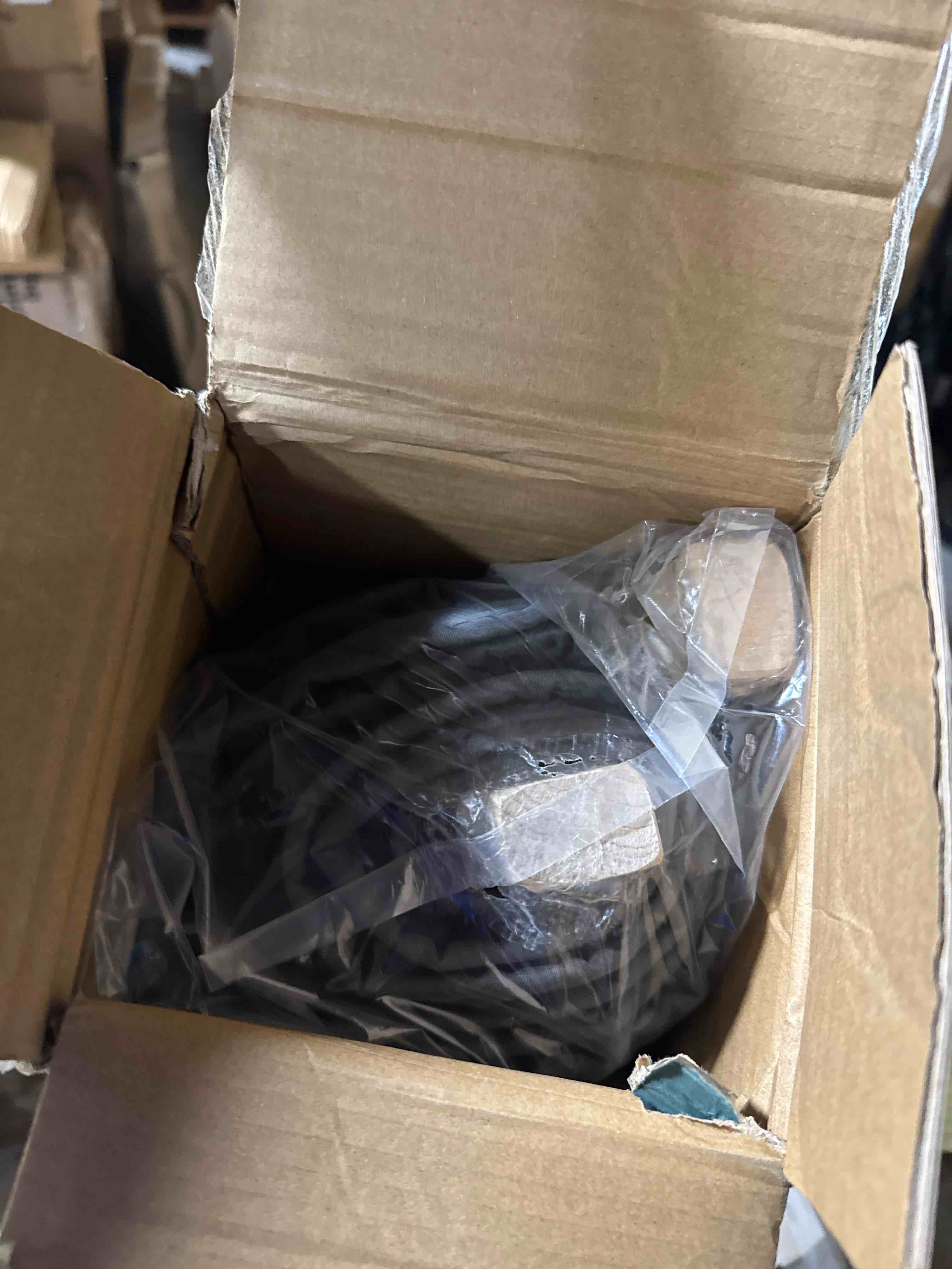 https://s3.amazonaws.com/lotting-images-prod/phillipi/GRA0364440_1756394179522.jpeg