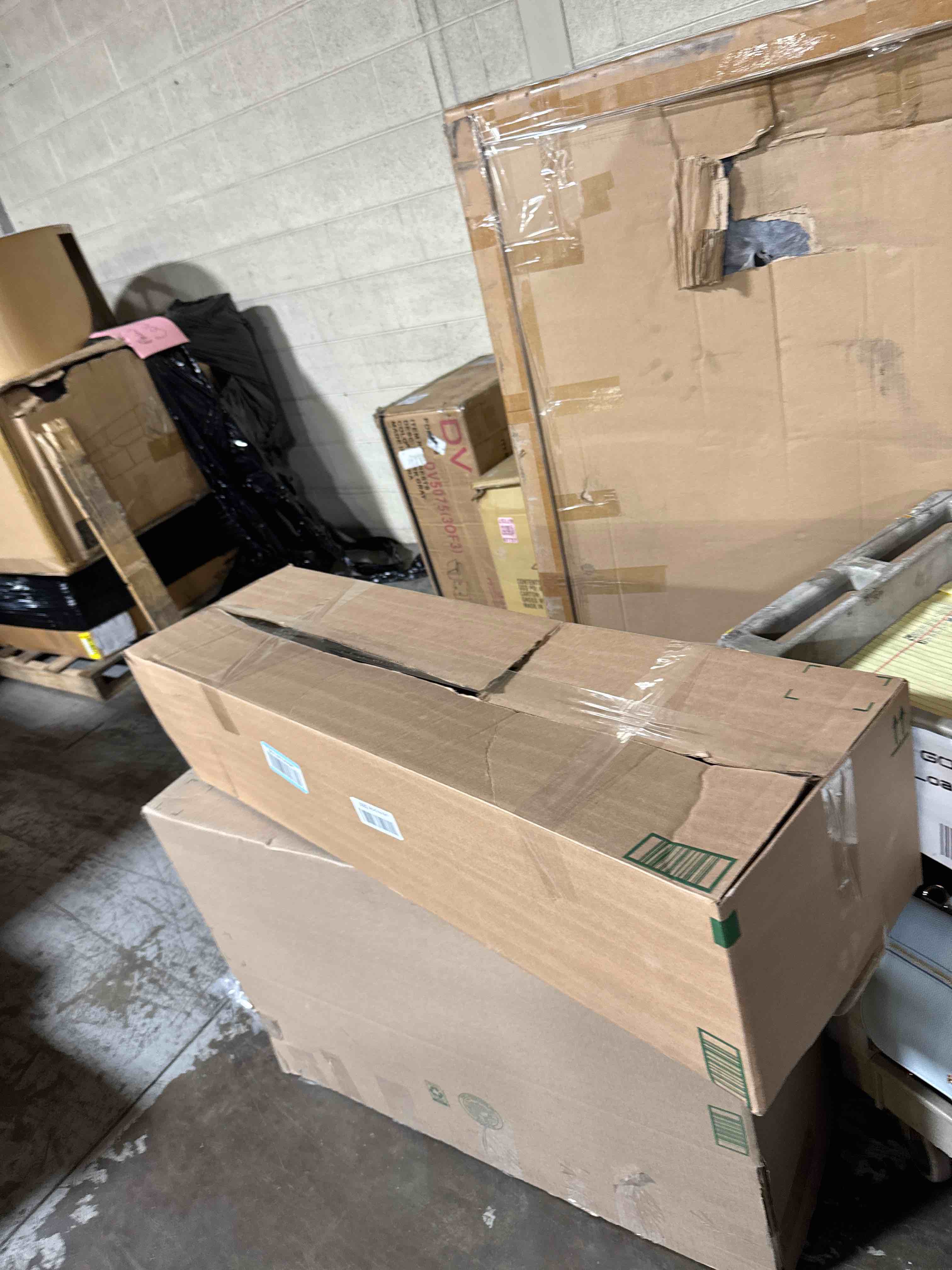 https://s3.amazonaws.com/lotting-images-prod/phillipi/GRA0364456_1756391956139.jpeg