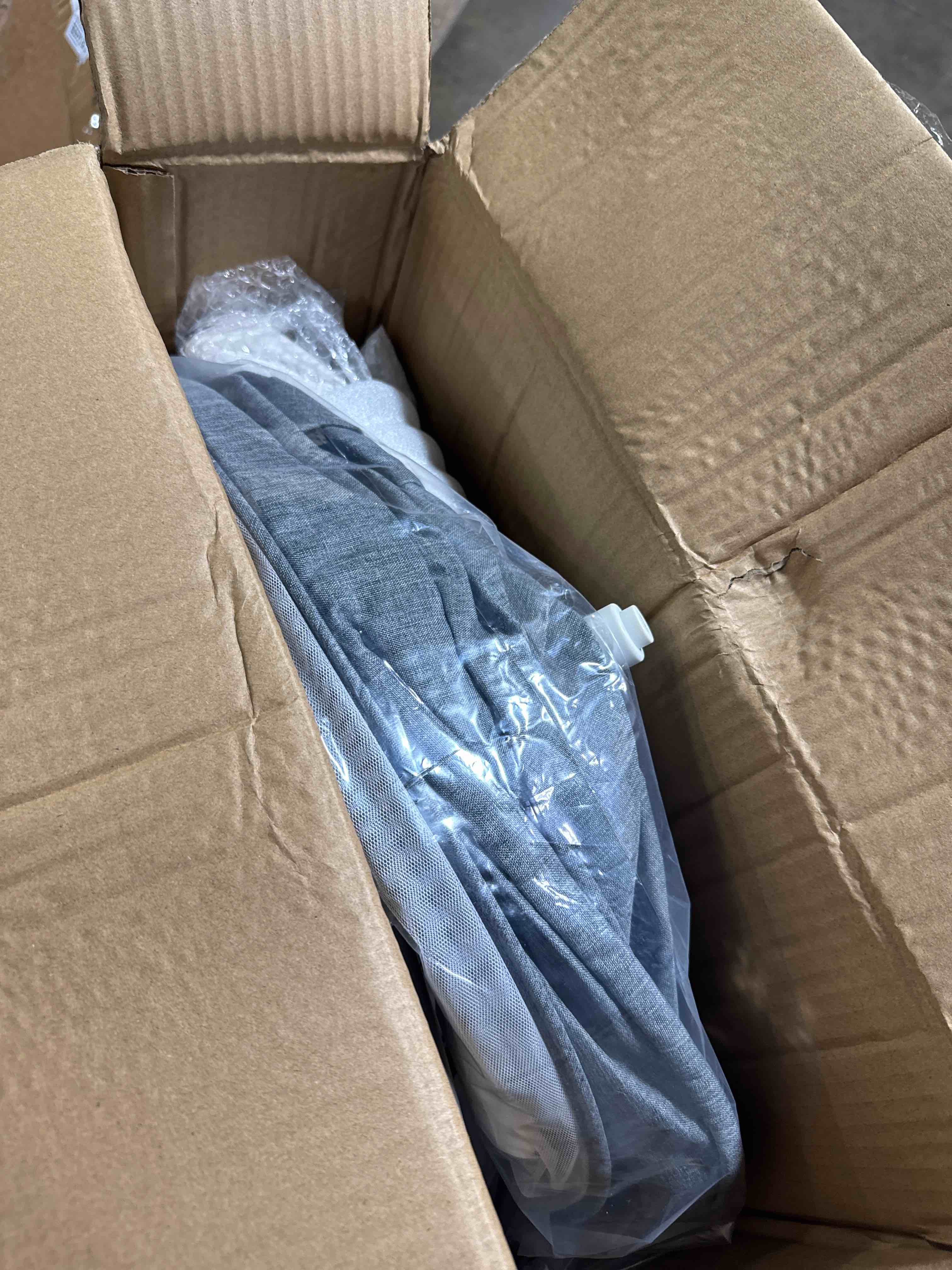 https://s3.amazonaws.com/lotting-images-prod/phillipi/GRA0364487_1756302249520.jpeg